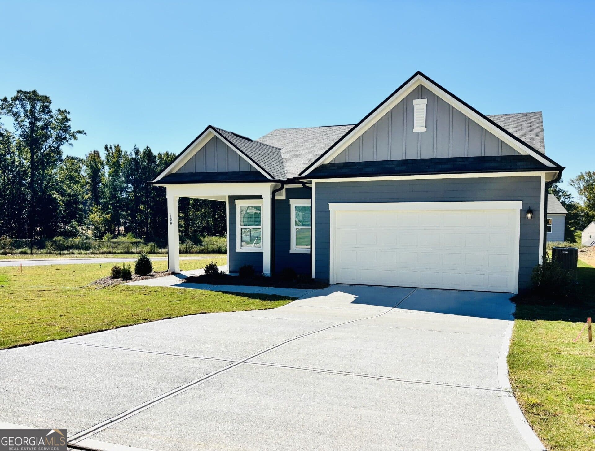 3 bedroom, 2 bathroom, 1,429 sq ft single family residence for sale at 100 Tarabai Drive, Carrollton, GA 30116 — photo 2