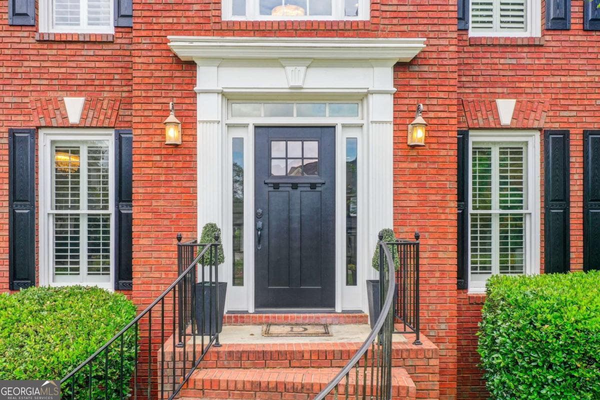 5 bedroom, 3.5 bathroom, 5,699 sq ft single family residence for sale at 2452 Twilight View, Snellville, GA 30078 — photo 2
