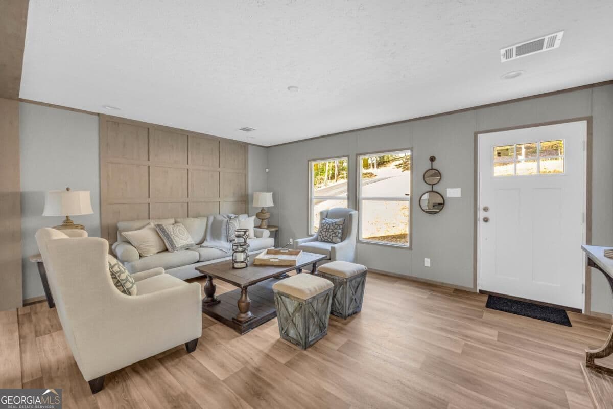 3 bedroom, 2 bathroom, 1,568 sq ft manufactured home,single family residence for sale at 136 Poplar Drive, Dawsonville, GA 30534 — photo 8