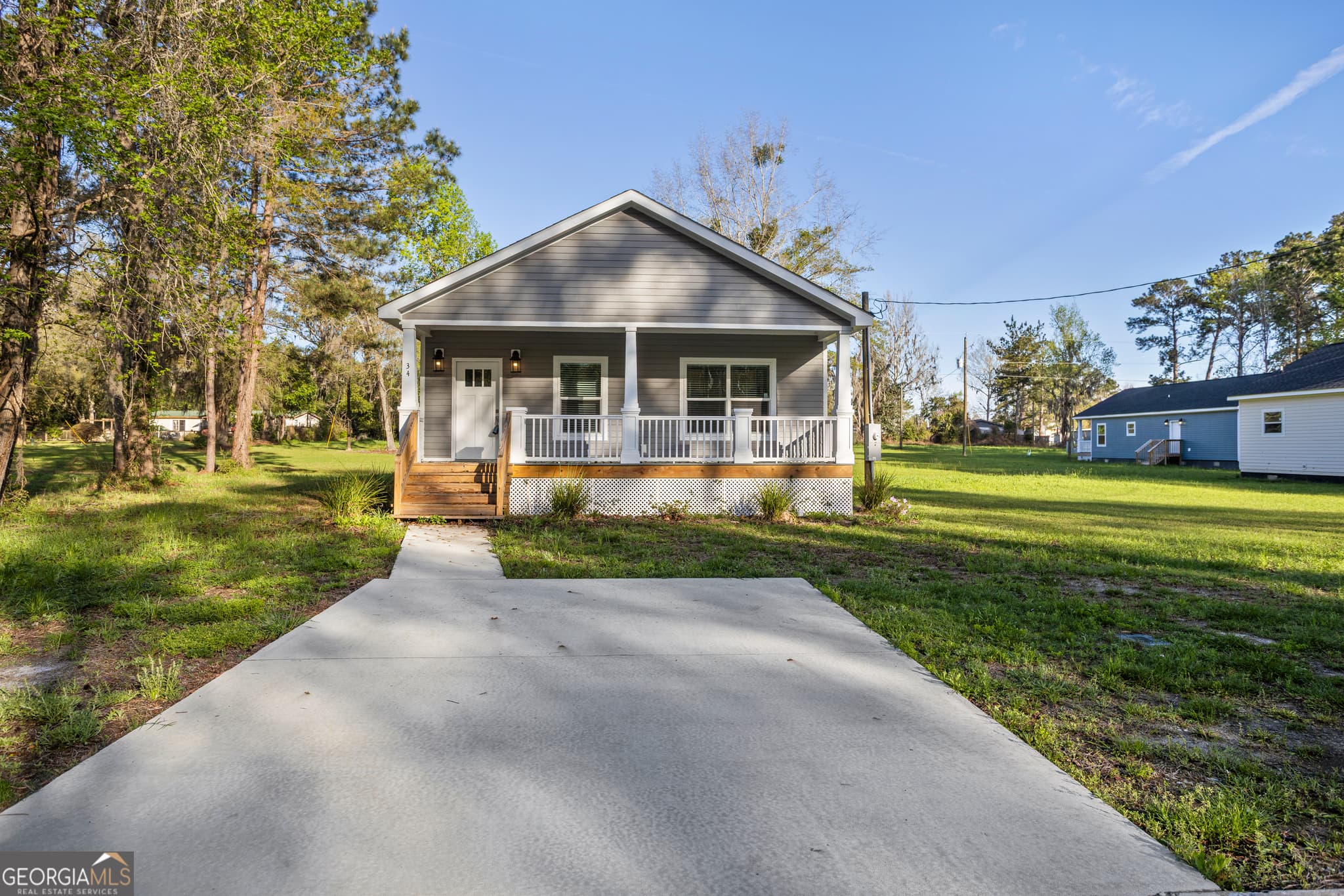 3 bedroom, 2 bathroom, 1,296 sq ft single family residence for sale at 34 Pear Street, Ludowici, GA 31316 — photo 2