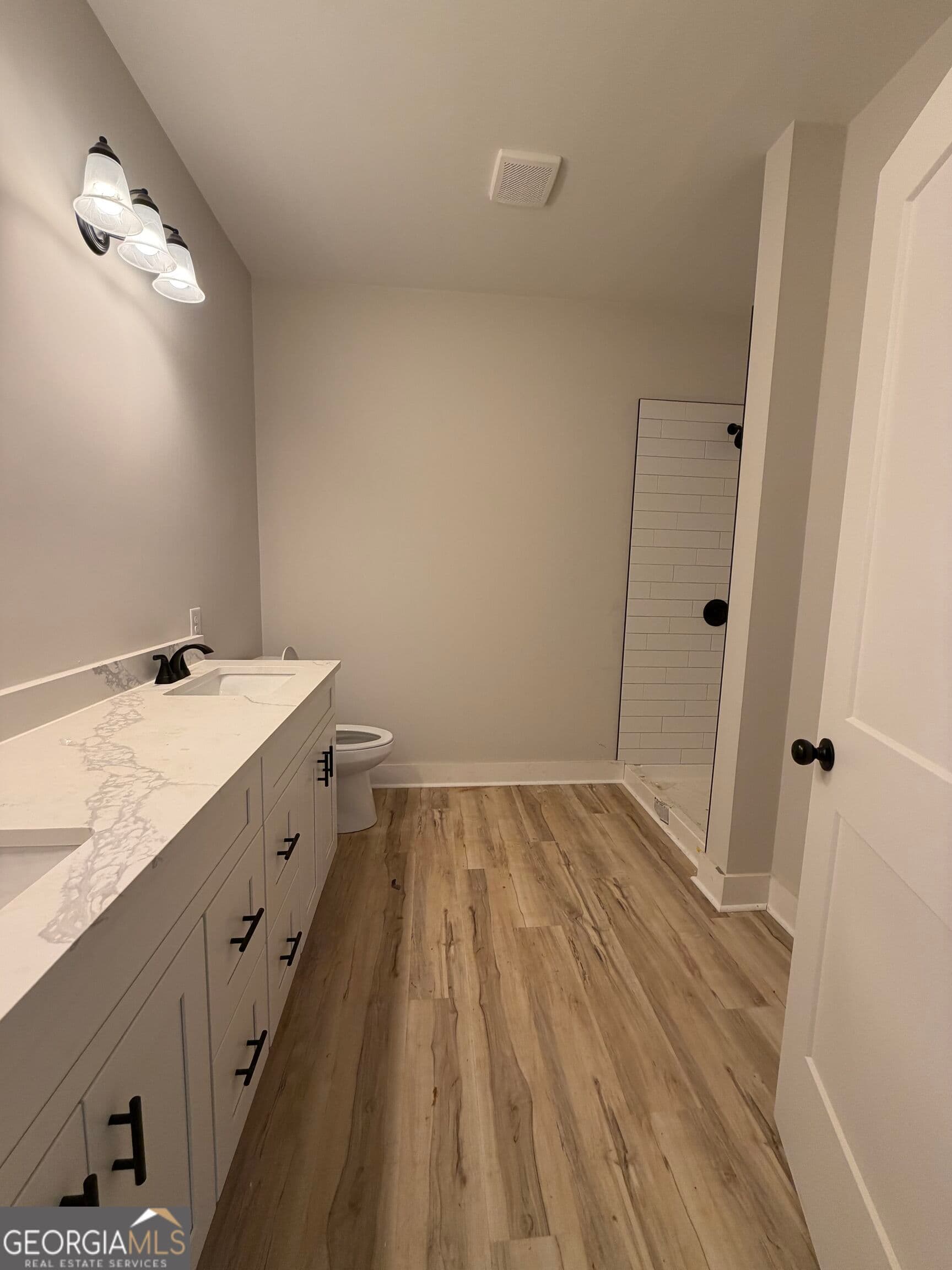 3 bedroom, 2 bathroom, 1,425 sq ft single family residence for sale at 563 High Road, Carnesville, GA 30521 — photo 6
