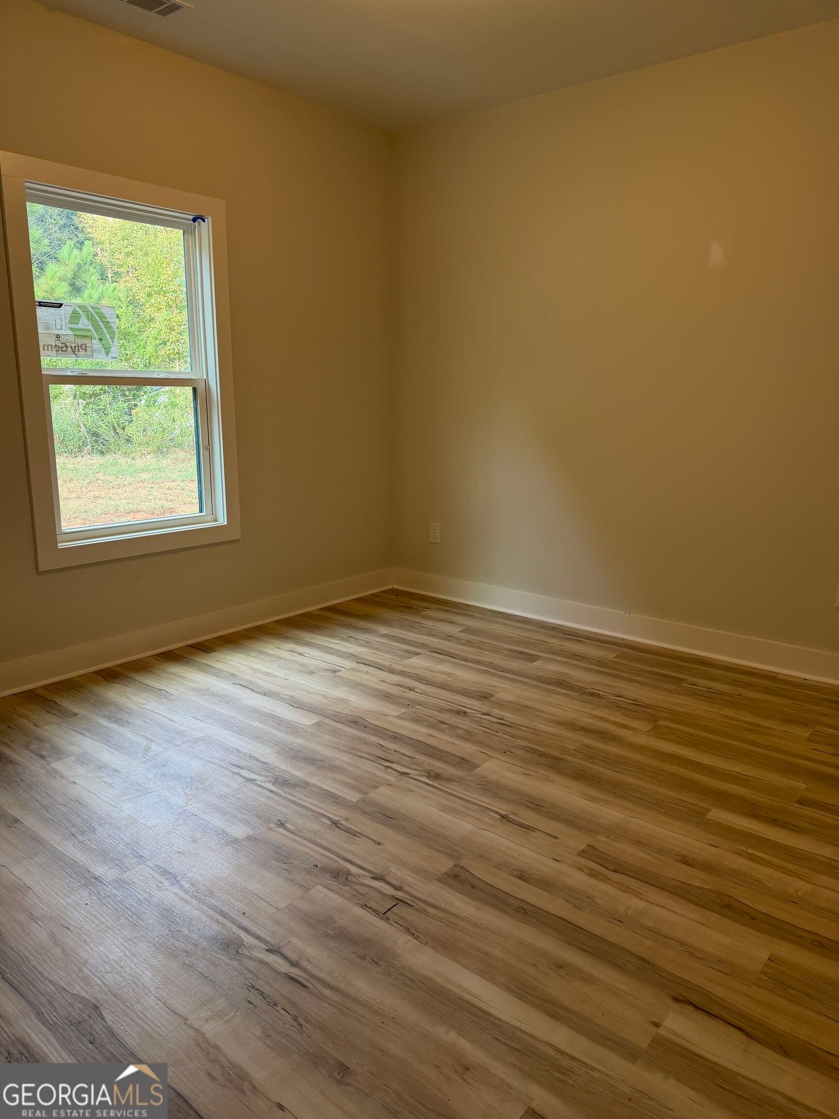 3 bedroom, 2 bathroom, 1,425 sq ft single family residence for sale at 563 High Road, Carnesville, GA 30521 — photo 7