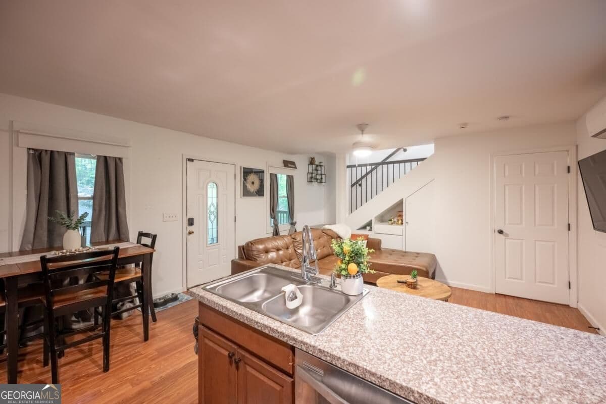 2 bedroom, 1.5 bathroom, 768 sq ft single family residence for sale at 257 Pen Drive, Ellijay, GA 30540 — photo 8