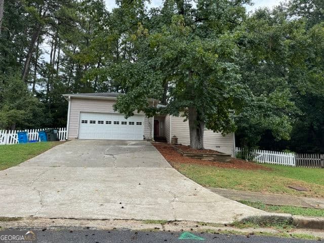 3 bedroom, 2 bathroom, 1,545 sq ft single family residence for sale at 2978 Trotters View Way, Snellville, GA 30039 — photo 4