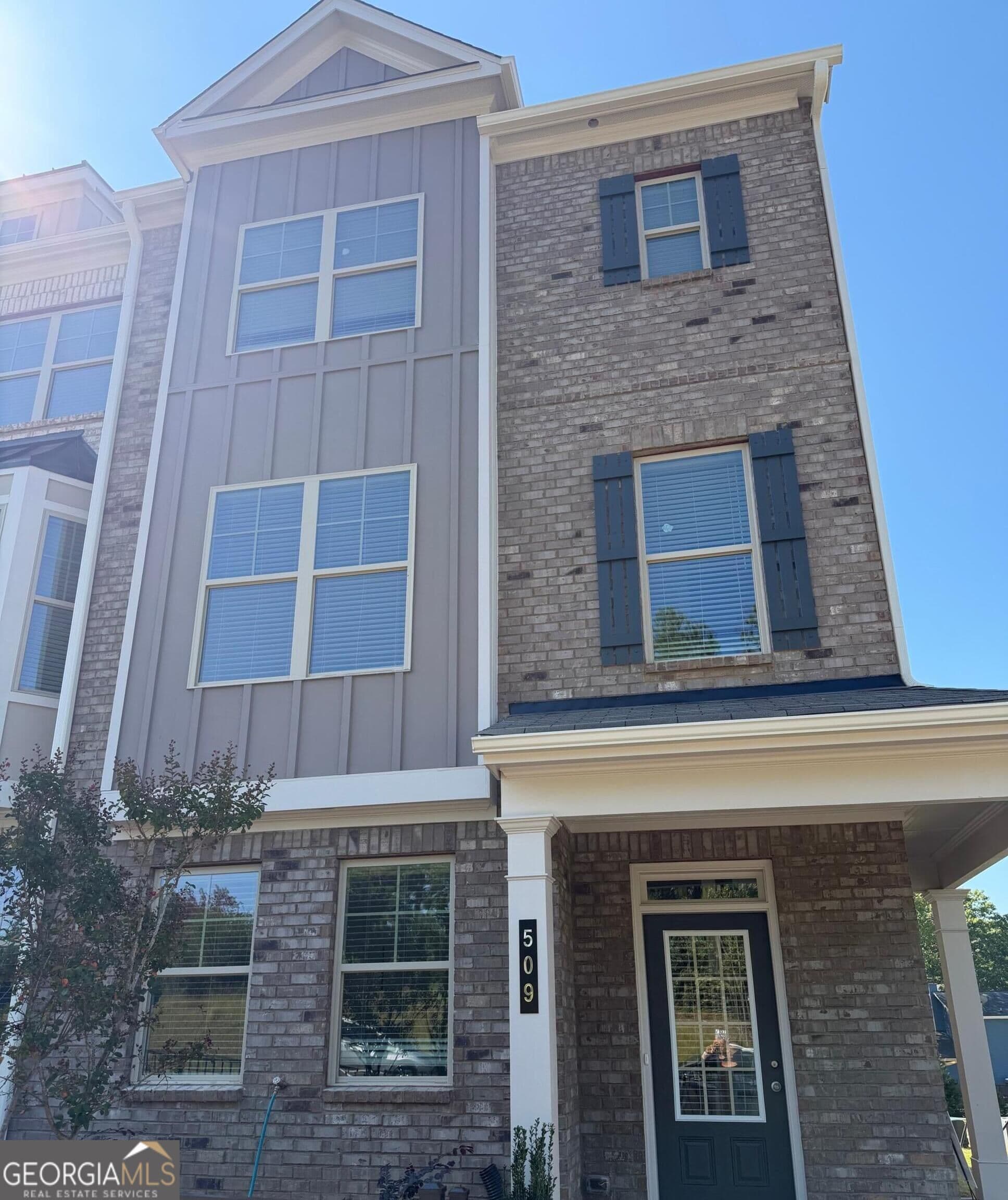 4 bedroom, 3.5 bathroom townhouse for sale at 509 Fundao Lane 38, Lawrenceville, GA 30046 — photo 1 of 26