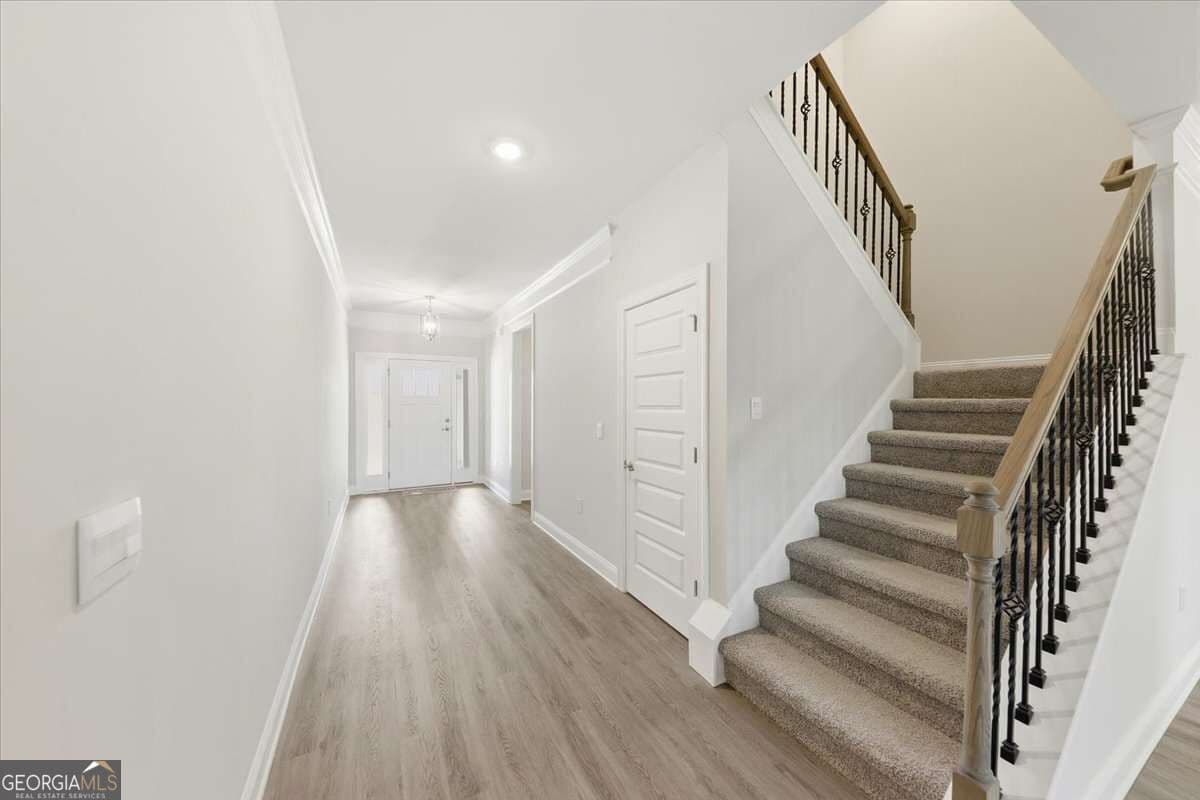 4 bedroom, 3 bathroom, 2,604 sq ft single family residence for sale at 3334 Siena Place, Douglasville, GA 30135 — photo 2