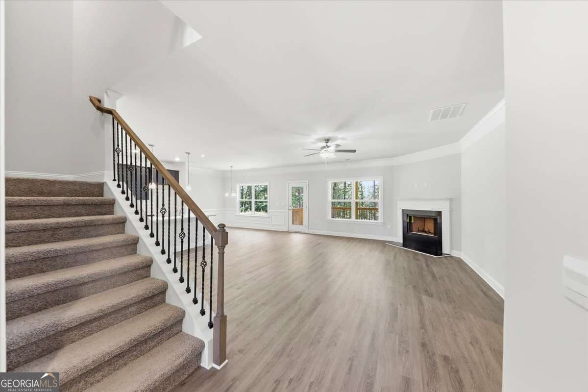 4 bedroom, 3 bathroom, 2,604 sq ft single family residence for sale at 3334 Siena Place, Douglasville, GA 30135 — photo 4