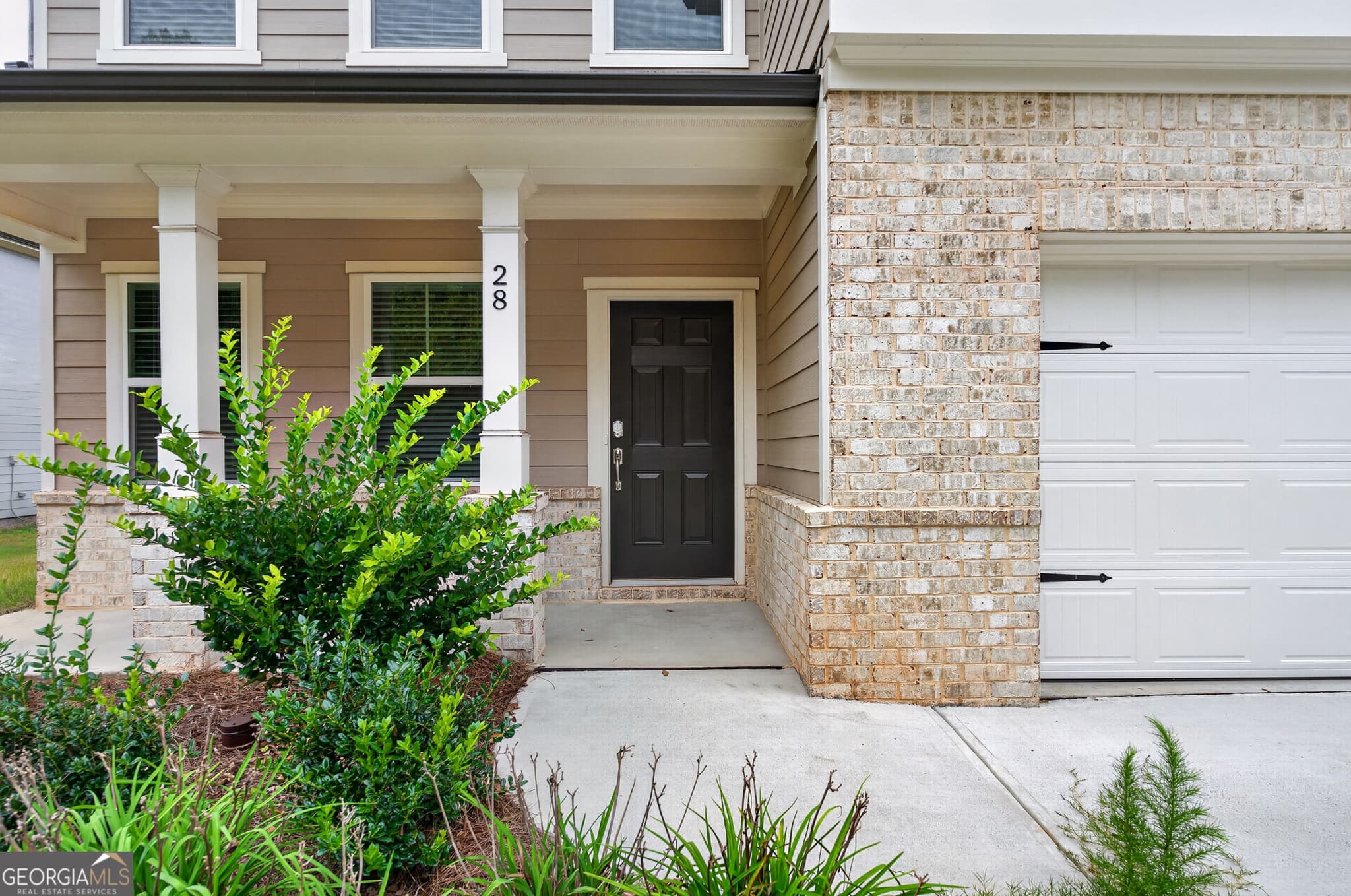 6 bedroom, 4 bathroom single family residence for sale at 28 Red Dragon Drive, Jefferson, GA 30549 — photo 8