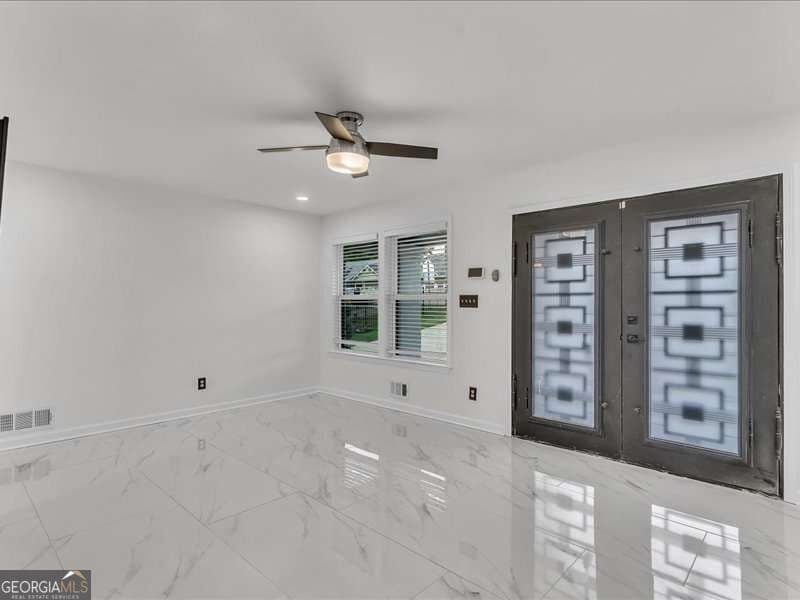 3 bedroom, 3 bathroom single family residence for rent at 6873 Church Street, Riverdale, GA 30274 for $3,100 a month — photo 7