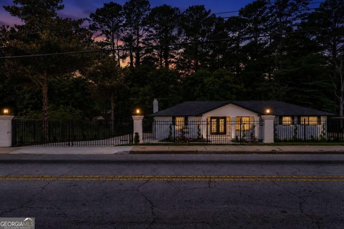 3 bedroom, 3 bathroom single family residence for rent at 6873 Church Street, Riverdale, GA 30274 for $3,100 a month — photo 3
