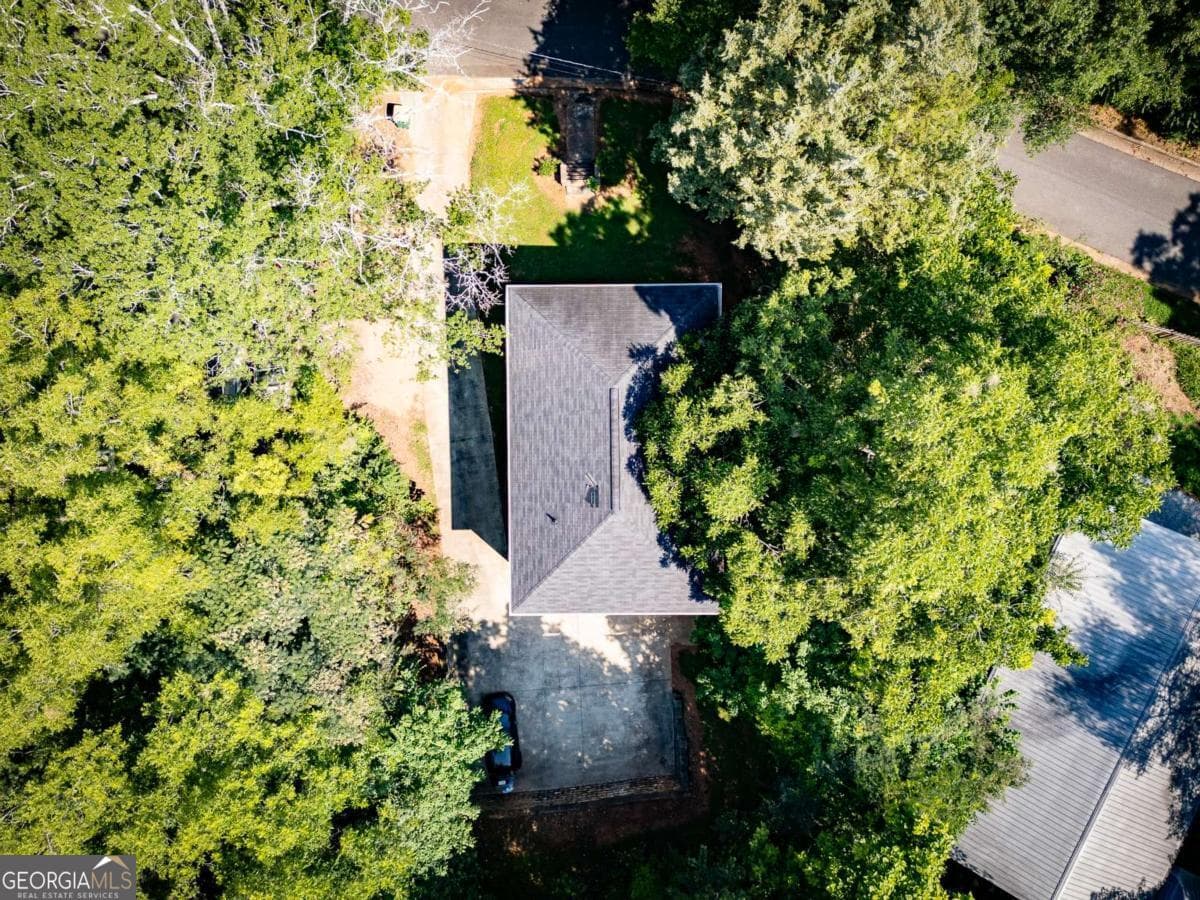 4 bedroom, 4 bathroom, 1,924 sq ft single family residence for sale at 560 Rosa Nell Howard Street, Athens, GA 30601 — photo 2