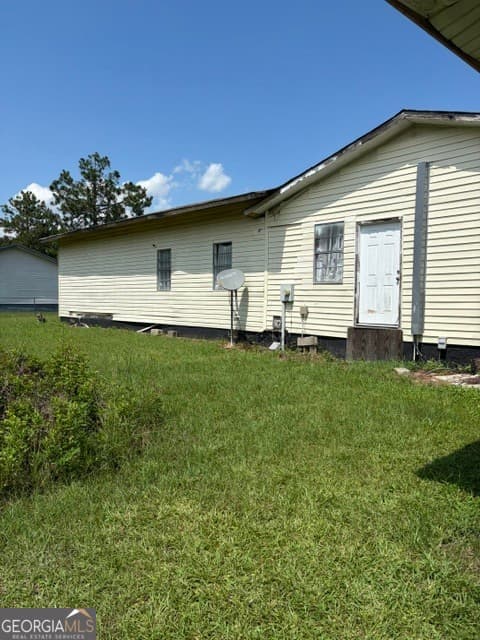 4 bedroom, 1 bathroom, 1,920 sq ft single family residence for sale at 2001 Clover Dale Circle, Cordele, GA 31015 — photo 6