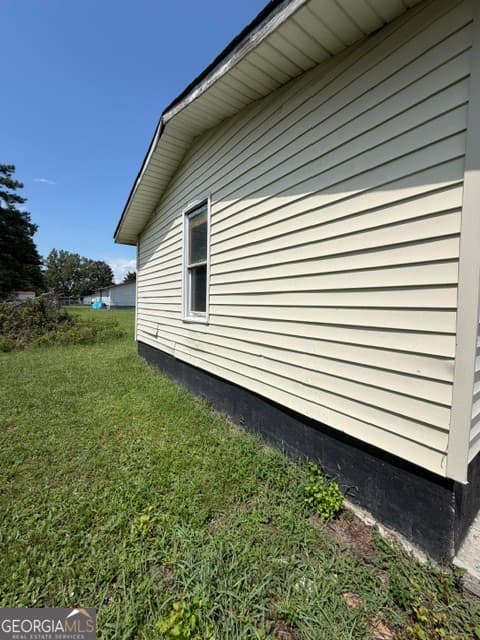 4 bedroom, 1 bathroom, 1,920 sq ft single family residence for sale at 2001 Clover Dale Circle, Cordele, GA 31015 — photo 4