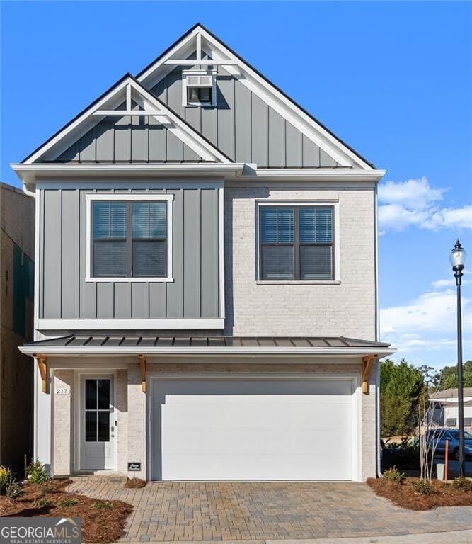 3 bedroom, 2.5 bathroom single family residence for rent at 136 Village Green Avenue, Woodstock, GA 30189 for $3,000 a month — photo 1 of 1