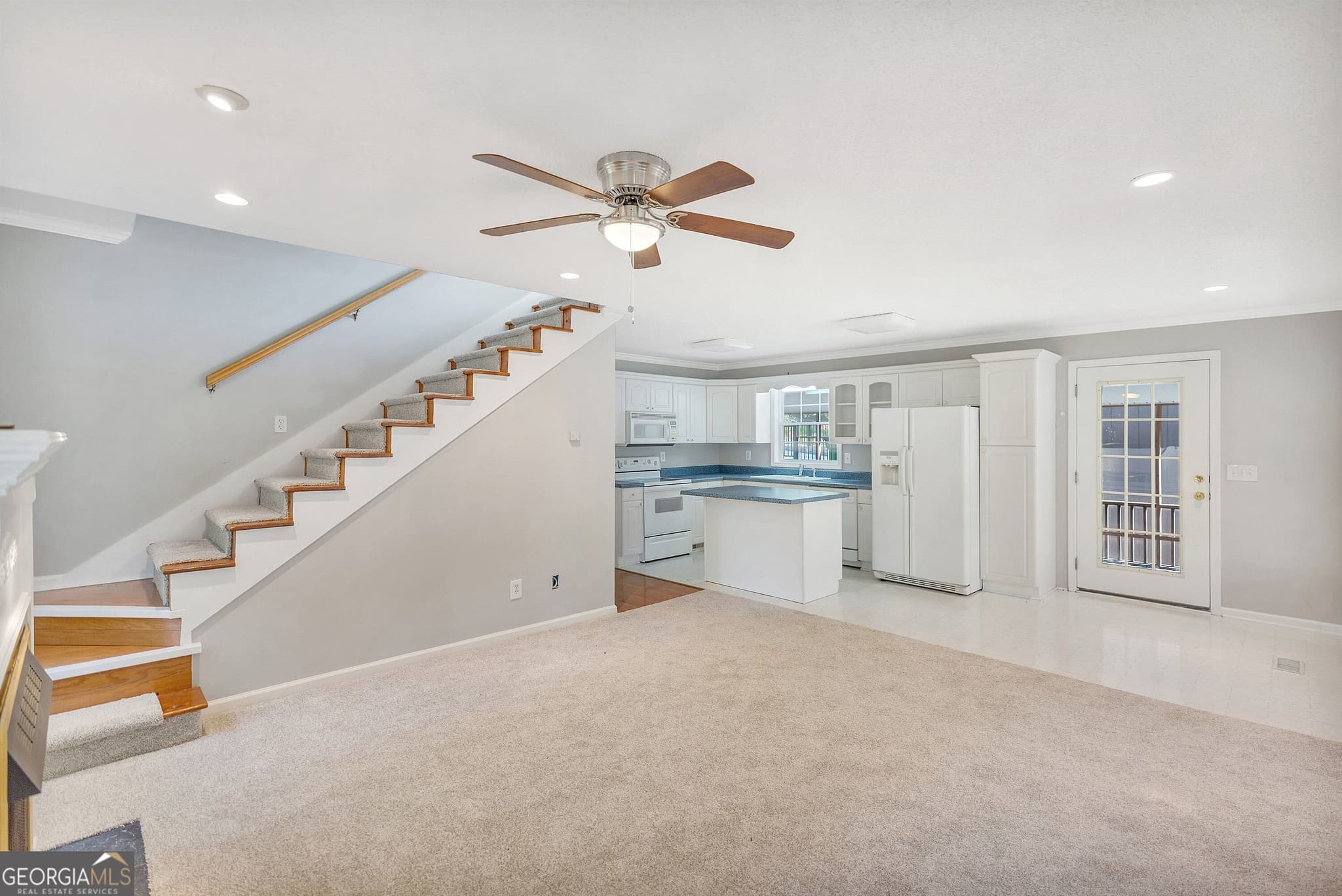 4 bedroom, 2 bathroom, 1,560 sq ft single family residence under contract at 104 Lakehill Road, Fair Play, SC 29643 — photo 9