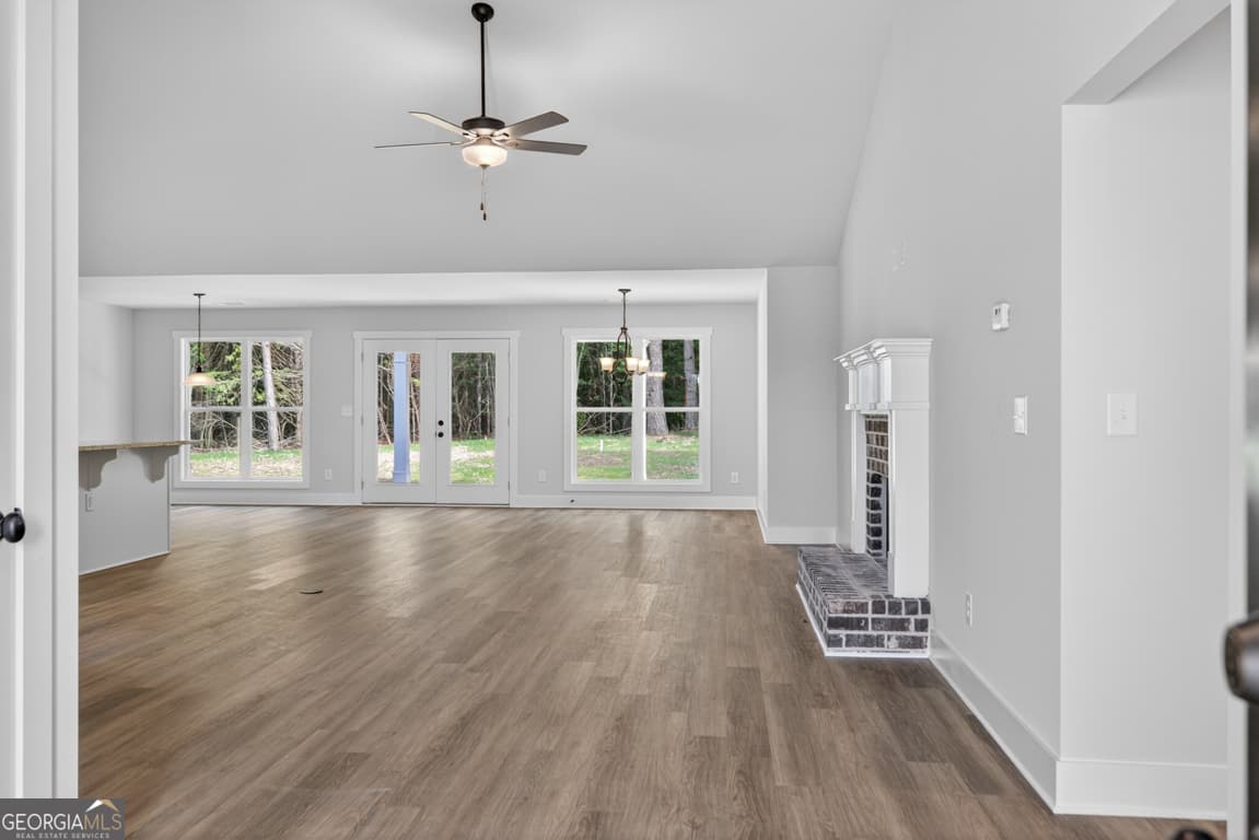 4 bedroom, 2.5 bathroom, 2,250 sq ft single family residence under contract at 138 Airport Road 14, Canon, GA 30520 — photo 5