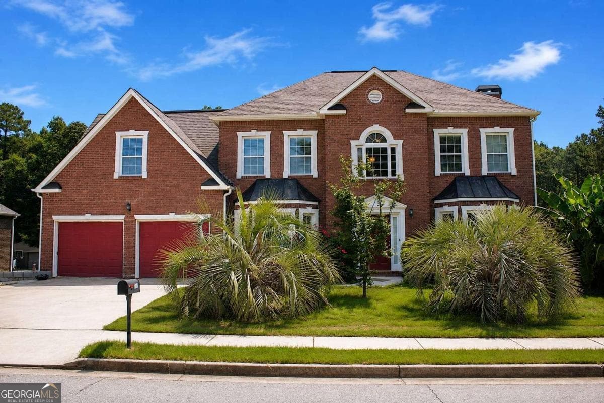 5 bedroom, 4.5 bathroom, 4,233 sq ft single family residence for sale at 125 Stewart Glen Drive, Covington, GA 30014