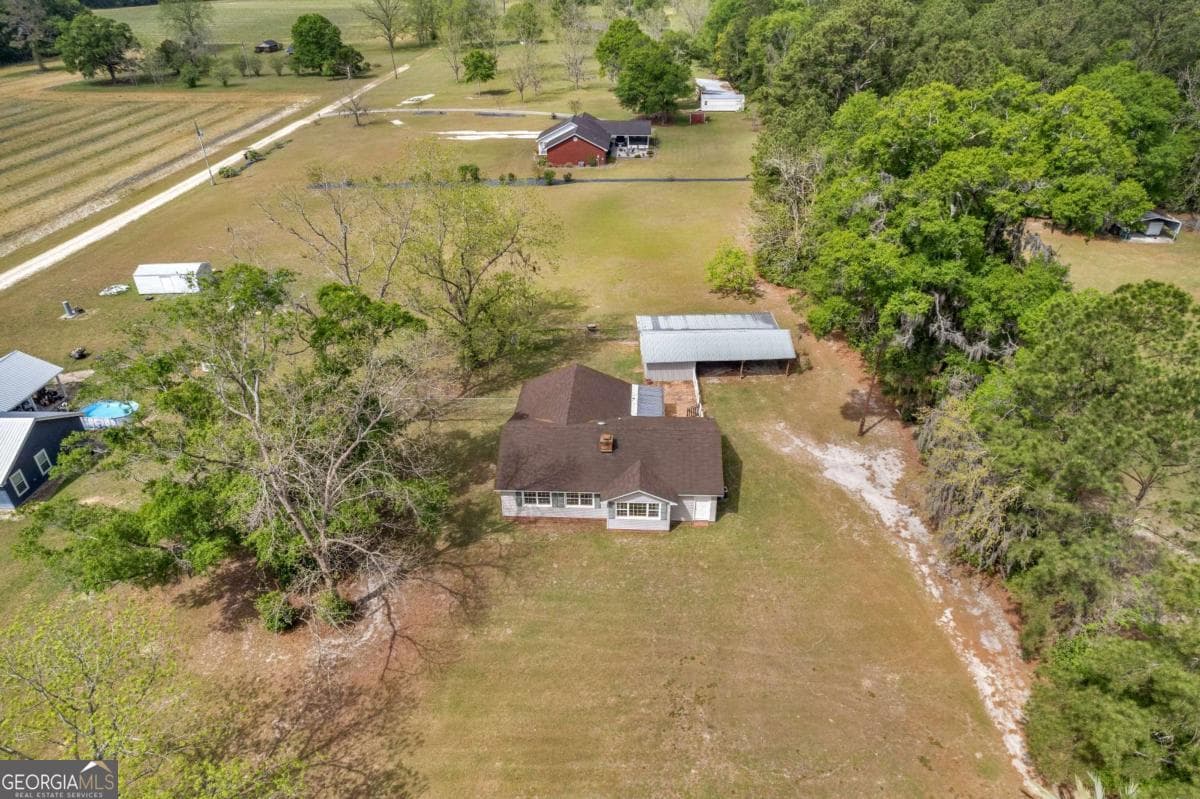 4 bedroom, 2 bathroom, 1,601 sq ft single family residence for sale at 5837 Youmans Chapel Road, Blackshear, GA 31516 — photo 4