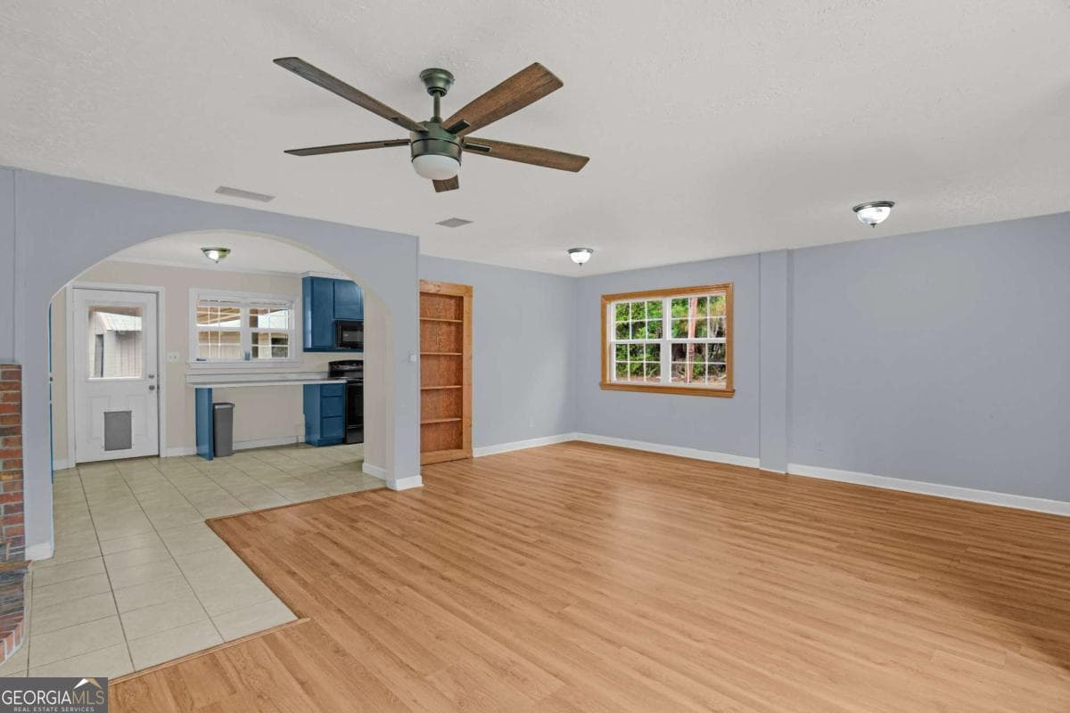 4 bedroom, 2 bathroom, 1,601 sq ft single family residence for sale at 5837 Youmans Chapel Road, Blackshear, GA 31516 — photo 8