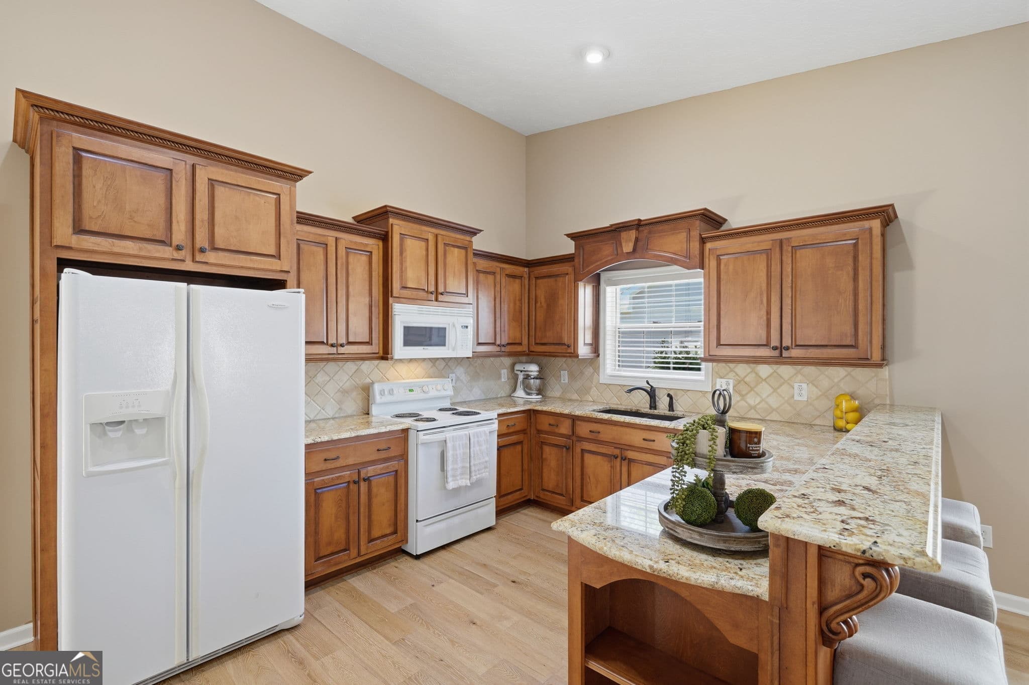 3 bedroom, 2 bathroom, 2,352 sq ft single family residence for sale at 5109 Millwall Court, Suwanee, GA 30024 — photo 8