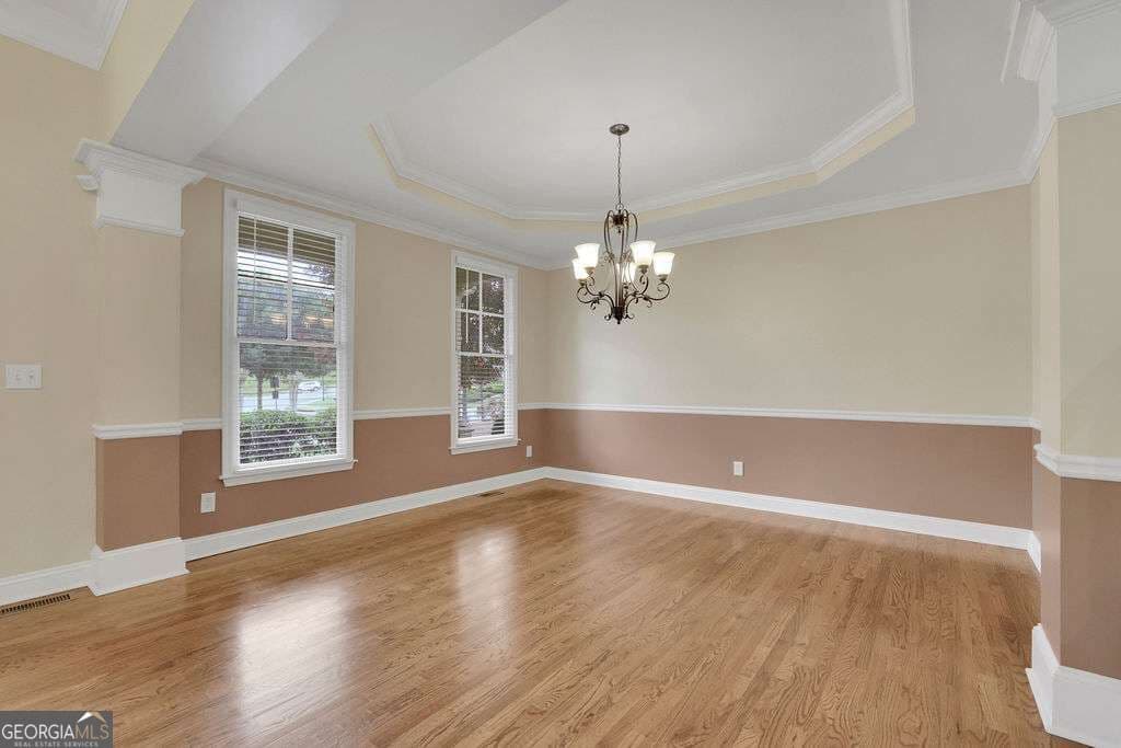 4 bedroom, 3.5 bathroom, 3,028 sq ft single family residence for rent at 8105 Majors Glen Court, Cumming, GA 30041 for $3,400 a month — photo 3
