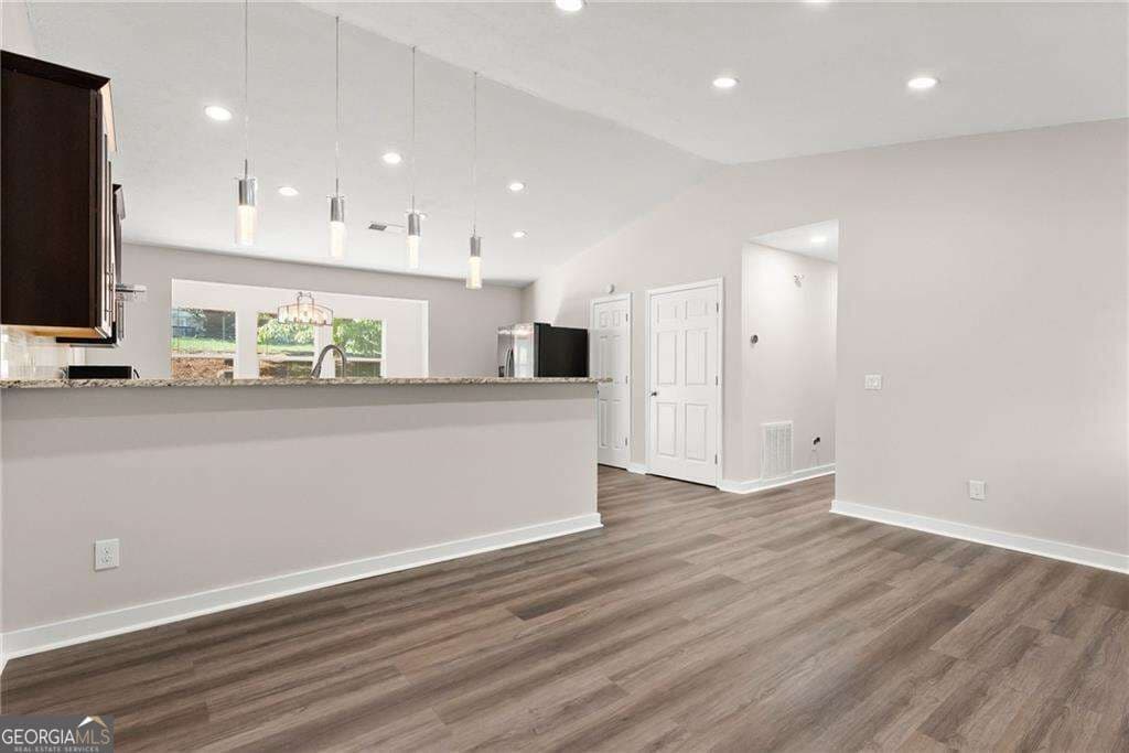 4 bedroom, 2 bathroom single family residence for rent at 2050 Shaffer Road, Cumming, GA 30041 for $2,600 a month — photo 5
