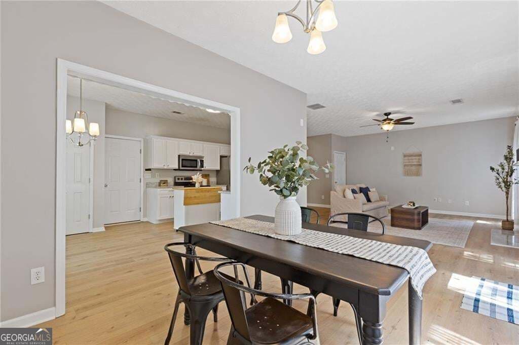 4 bedroom, 3.5 bathroom, 2,758 sq ft single family residence for sale at 1755 Patrick Mill Place, Buford, GA 30518 — photo 8