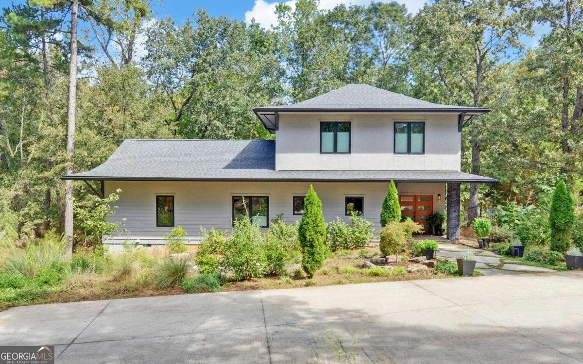 5 bedroom, 4 bathroom, 2,871 sq ft single family residence for rent at 675 Freedom Heights, Hartwell, GA 30643 for $3,500 a month — photo 1 of 1