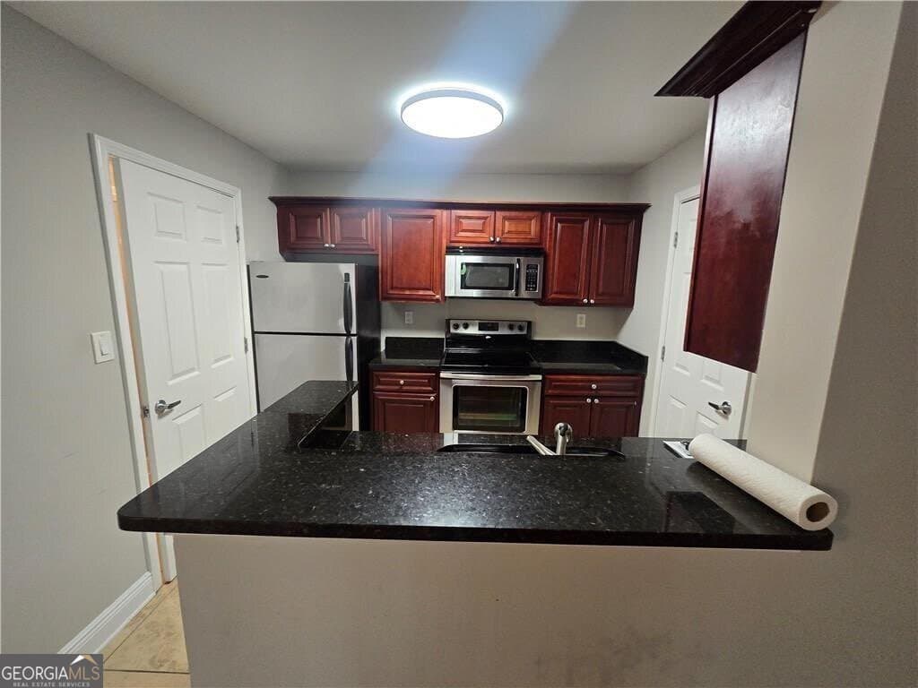 1 bedroom, 1.5 bathroom condominium for rent at 2205 Santa Fe Parkway, Atlanta, GA 30350 for $1,400 a month — photo 5