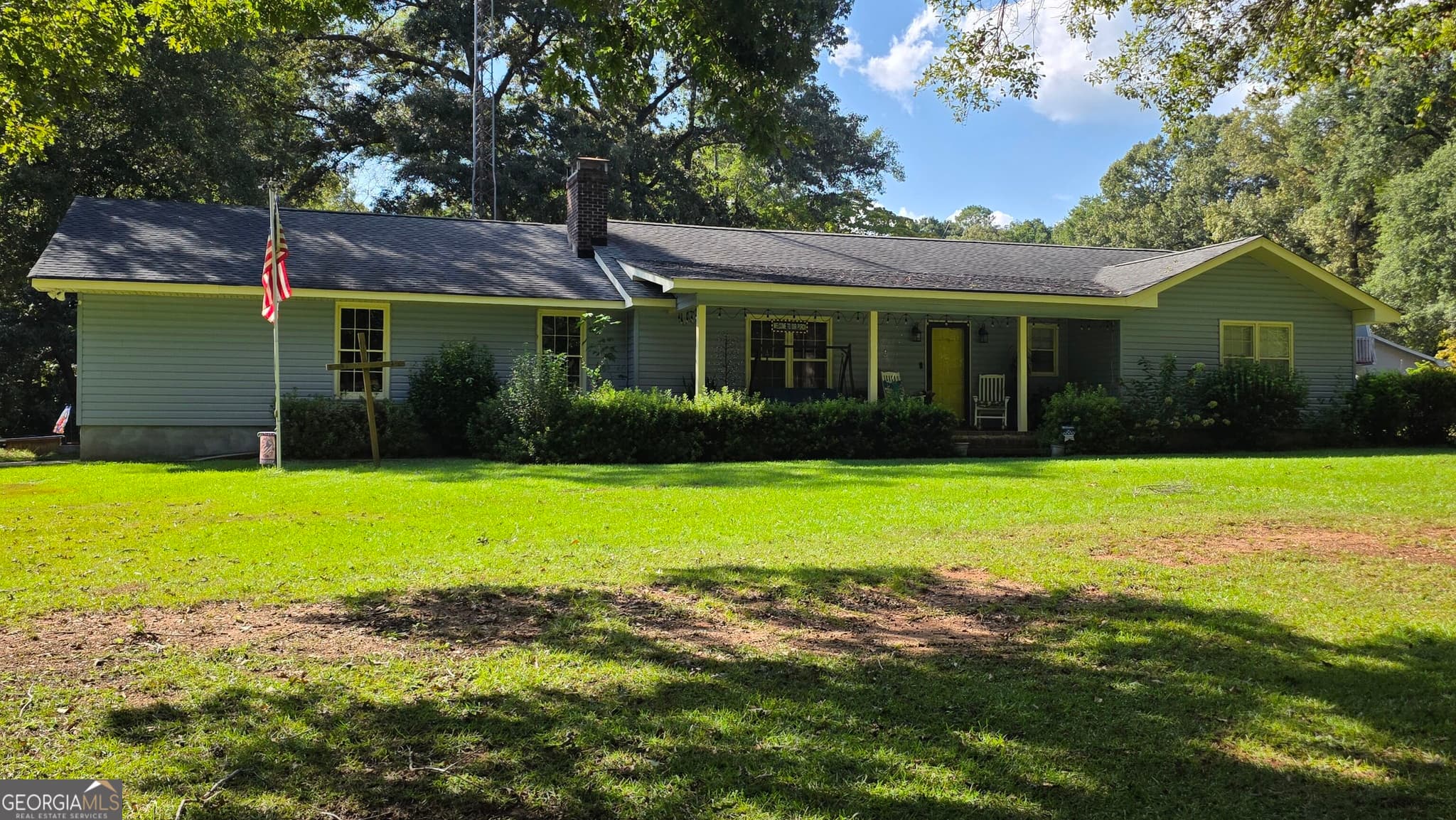3 bedroom, 2 bathroom, 1,984 sq ft single family residence for sale at 932 W Tanglewood Drive, Dublin, GA 31021 — photo 1 of 35