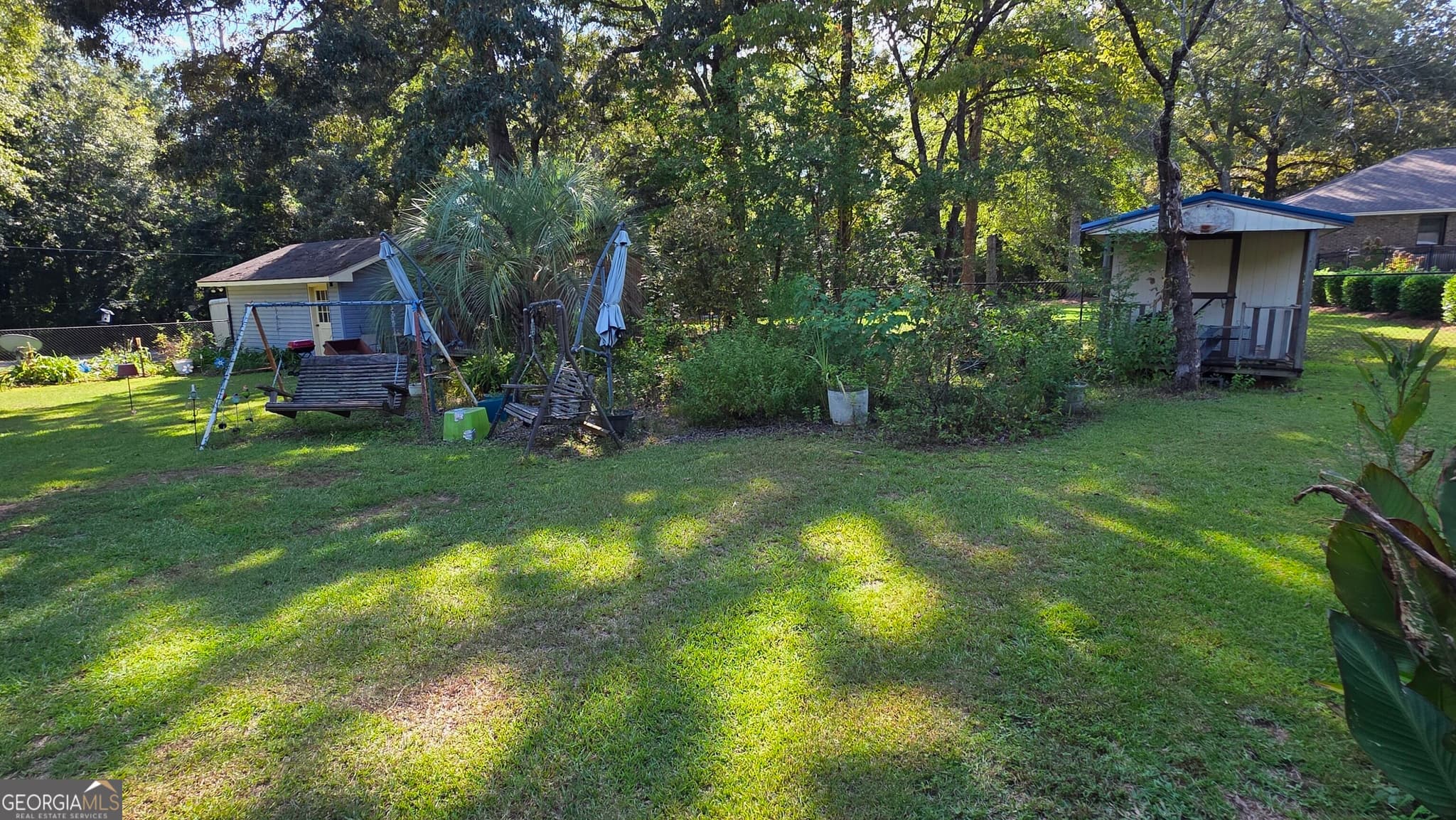 3 bedroom, 2 bathroom, 1,984 sq ft single family residence for sale at 932 W Tanglewood Drive, Dublin, GA 31021 — photo 10