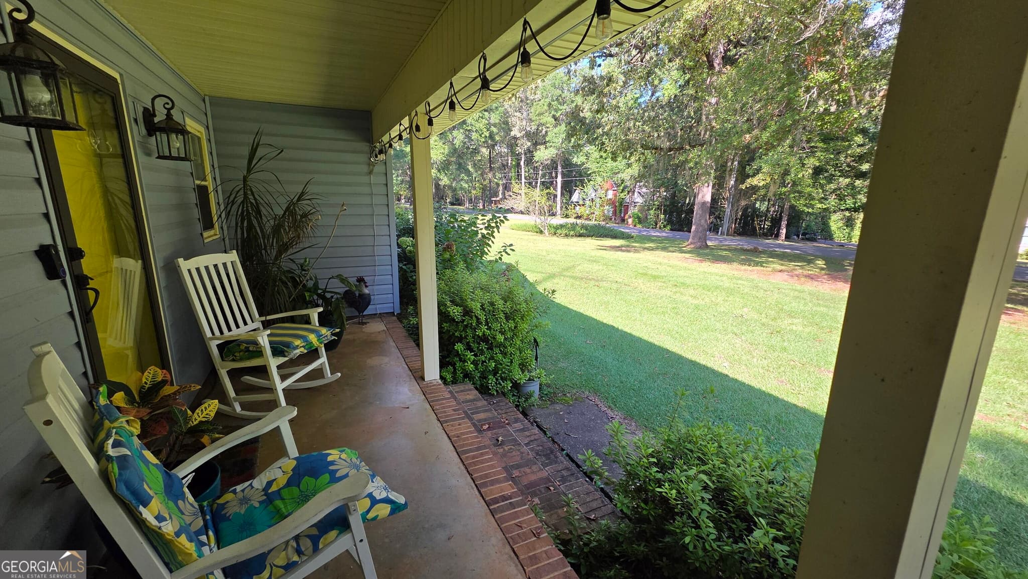 3 bedroom, 2 bathroom, 1,984 sq ft single family residence for sale at 932 W Tanglewood Drive, Dublin, GA 31021 — photo 4