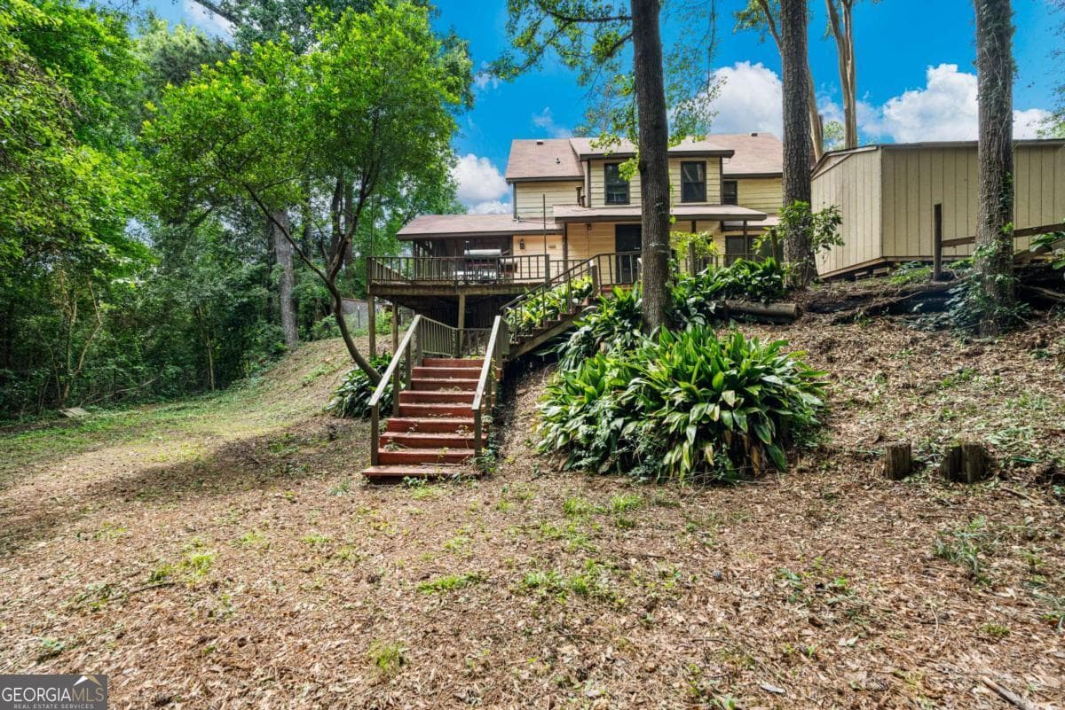 3 bedroom, 2.5 bathroom, 2,818 sq ft single family residence for sale at 6802 Ellis Drive, Columbus, GA 31904 — photo 2