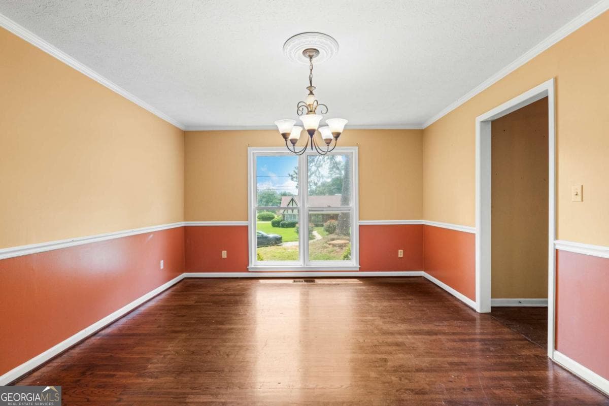 3 bedroom, 2.5 bathroom, 2,818 sq ft single family residence for sale at 6802 Ellis Drive, Columbus, GA 31904 — photo 7