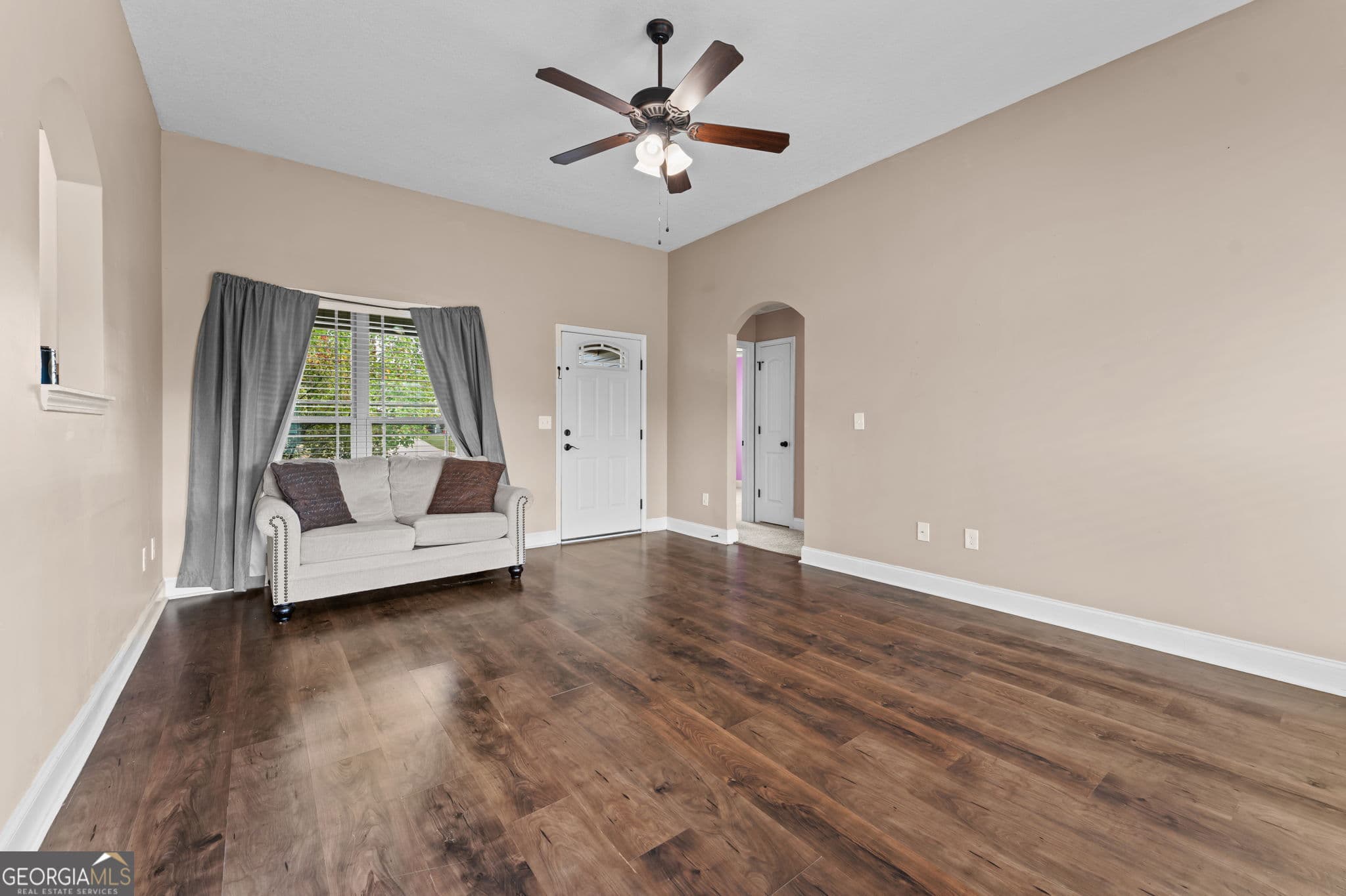 3 bedroom, 2 bathroom, 1,327 sq ft single family residence for sale at 115 Winsted Court, Perry, GA 31069 — photo 7