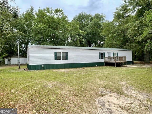 3 bedroom, 2 bathroom, 1,216 sq ft single family residence for sale at 1465 Webb Circle, Metter, GA 30439 — photo 2