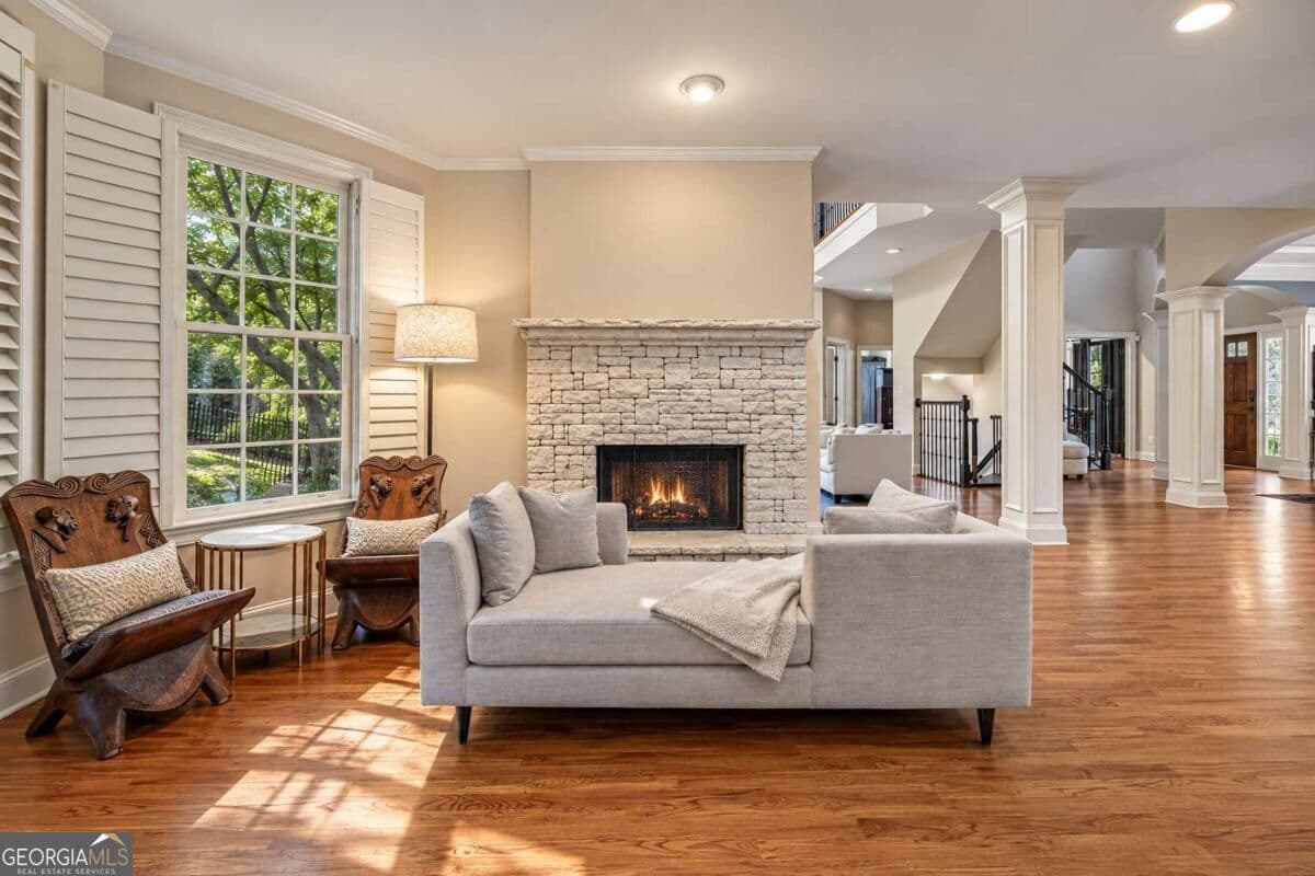 5 bedroom, 5 bathroom, 6,328 sq ft single family residence for sale at 450 Cooper Woods Court, Smyrna, GA 30082 — photo 6