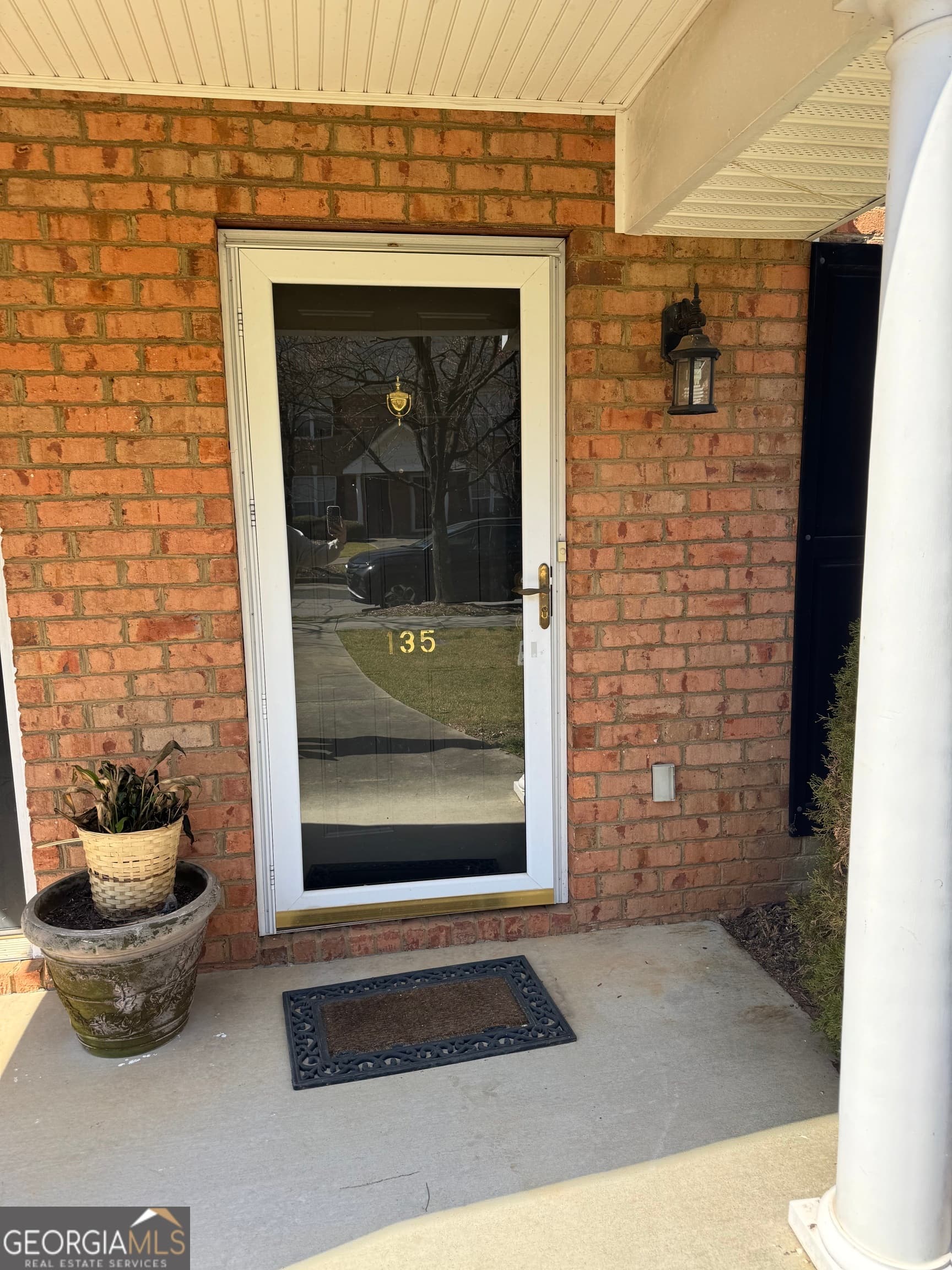 2 bedroom, 2.5 bathroom, 1,332 sq ft townhouse for rent at 135 Logmont Trace, Athens, GA 30606 for $1,500 a month — photo 2