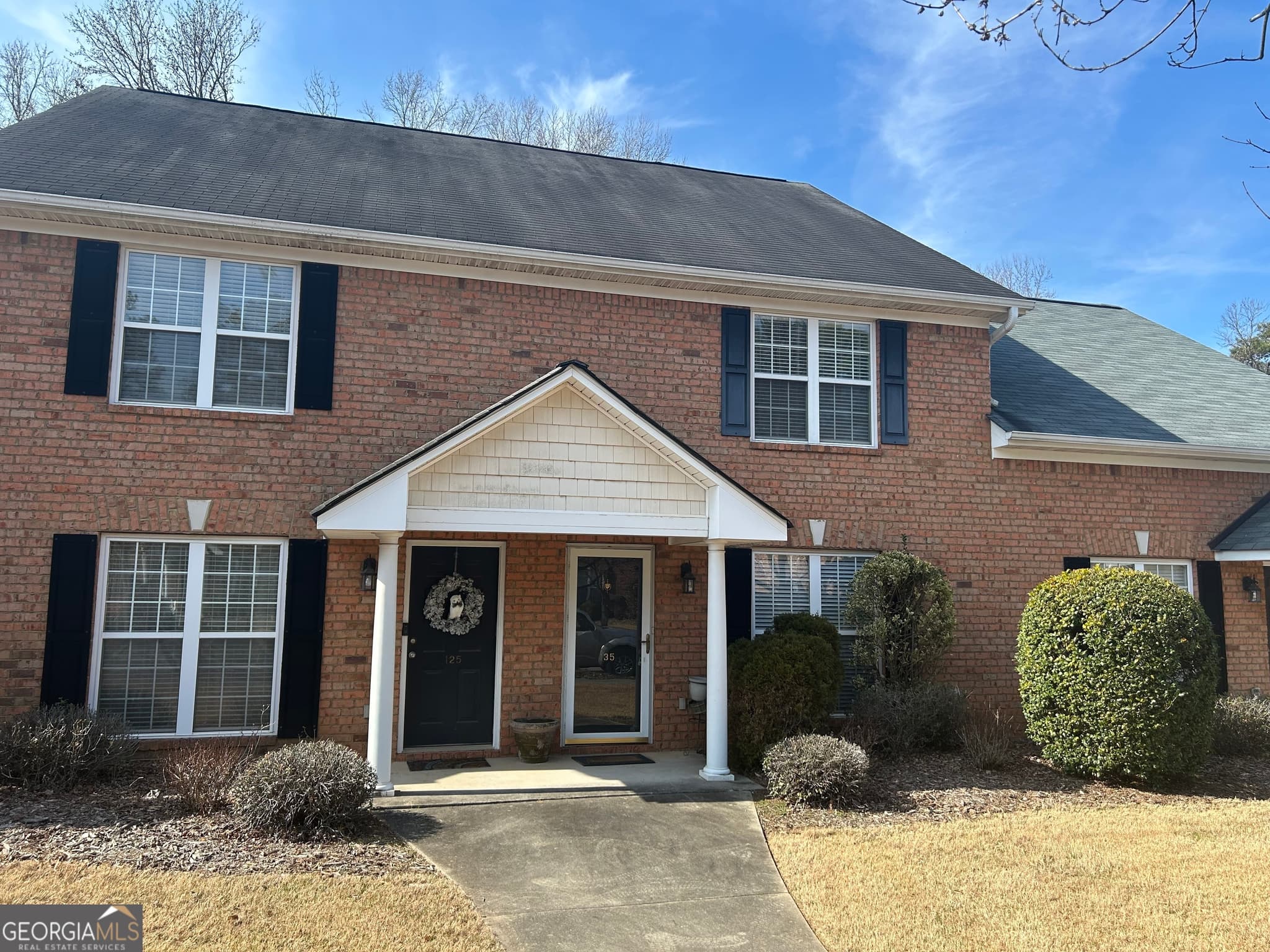 2 bedroom, 2.5 bathroom, 1,332 sq ft townhouse for rent at 135 Logmont Trace, Athens, GA 30606 for $1,500 a month