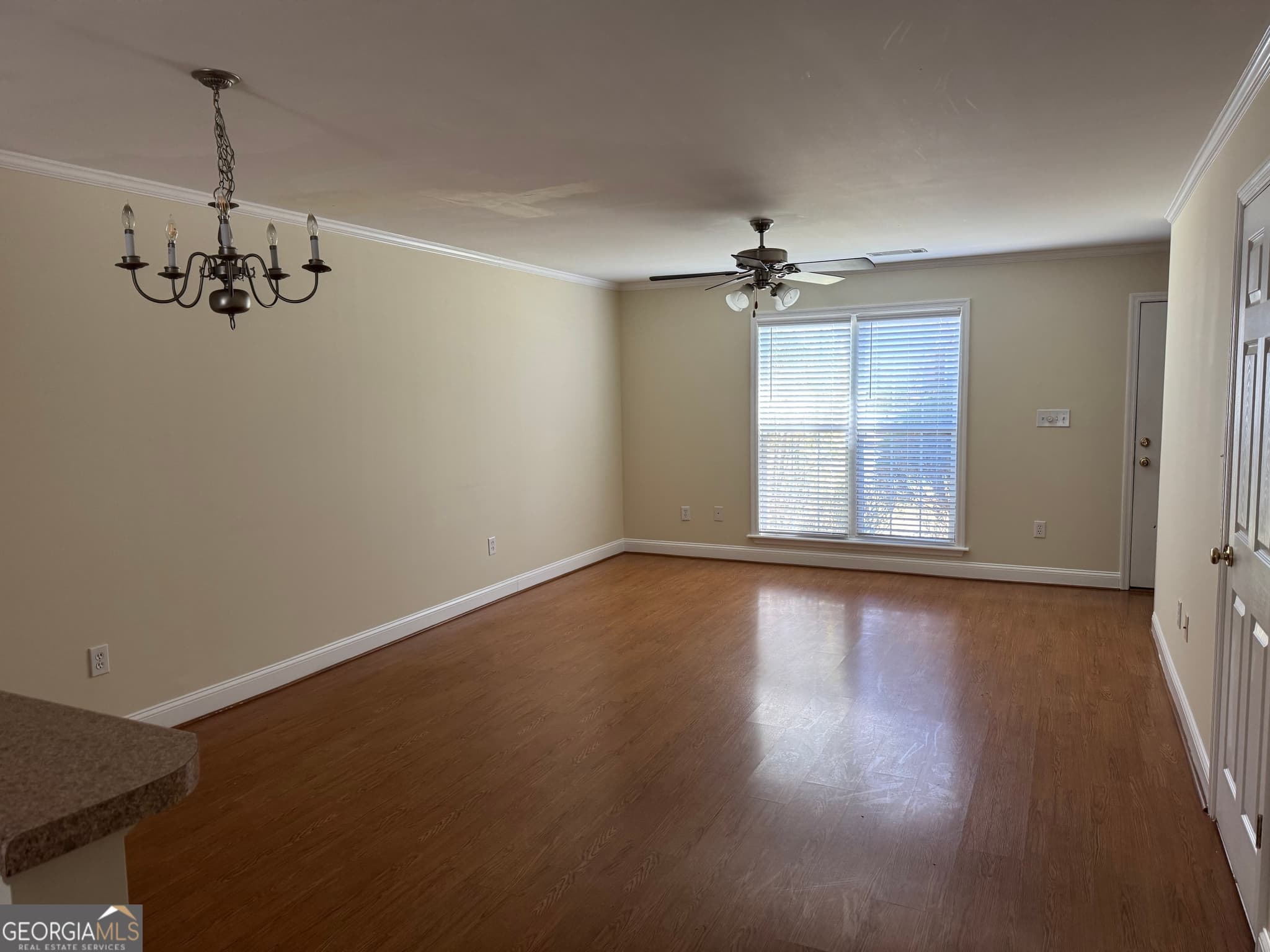 2 bedroom, 2.5 bathroom, 1,332 sq ft townhouse for rent at 135 Logmont Trace, Athens, GA 30606 for $1,500 a month — photo 4