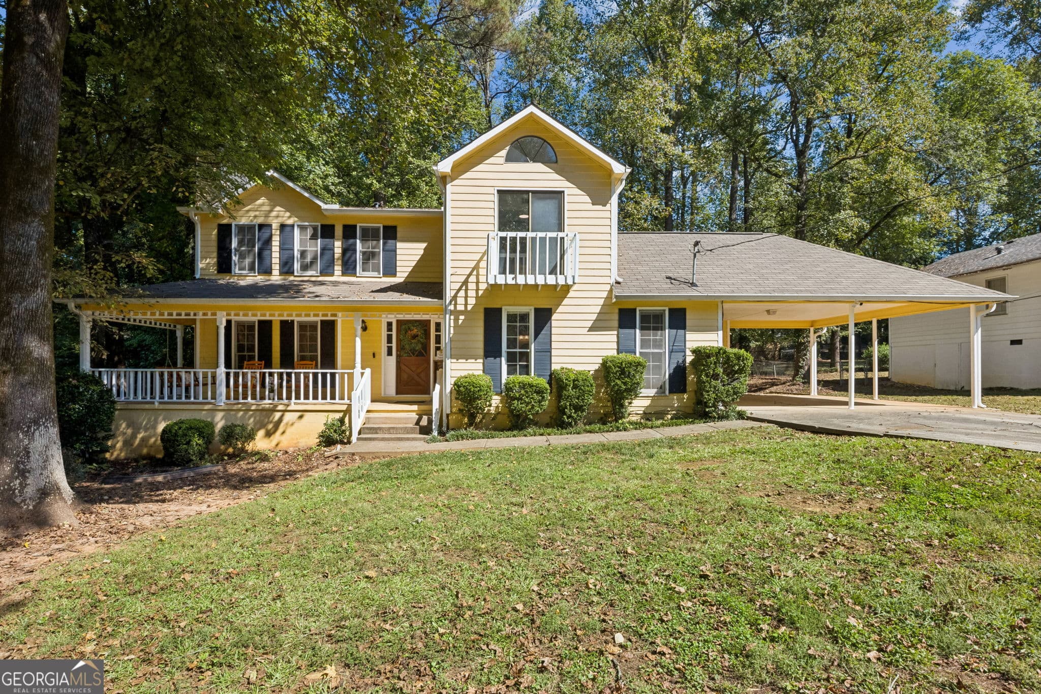 3 bedroom, 2.5 bathroom, 2,246 sq ft single family residence for sale at 392 Princeton Way, Lawrenceville, GA 30044 — photo 1 of 55