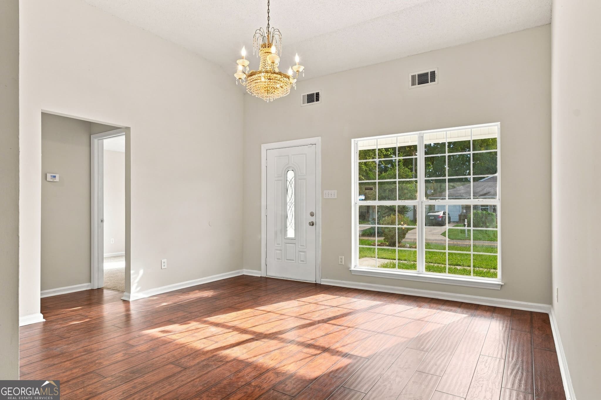 4 bedroom, 2 bathroom, 1,274 sq ft single family residence for sale at 7221 Garfield Street, Savannah, GA 31406 — photo 9