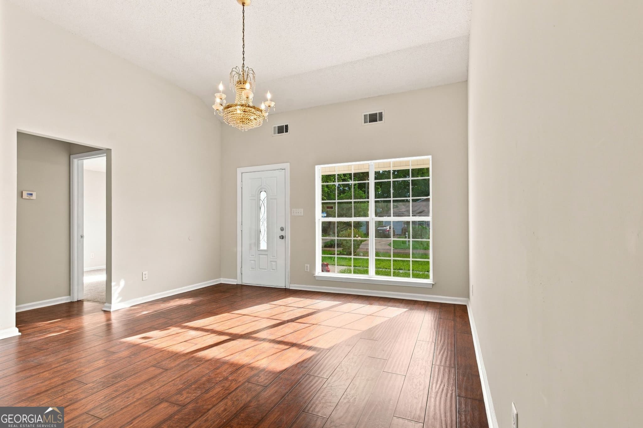 4 bedroom, 2 bathroom, 1,274 sq ft single family residence for sale at 7221 Garfield Street, Savannah, GA 31406 — photo 8