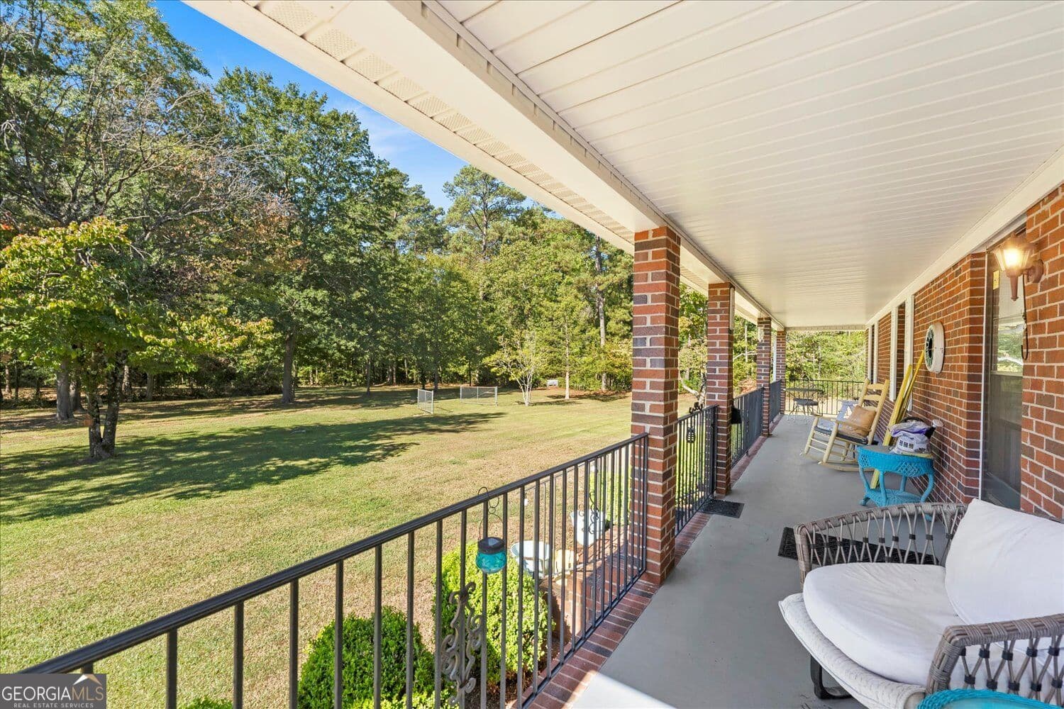 3 bedroom, 2 bathroom, 1,269 sq ft single family residence for sale at 5666 Virginia Avenue, Thomson, GA 30824 — photo 3