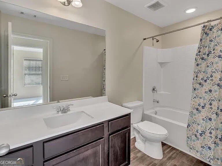 3 bedroom, 2.5 bathroom, 1,589 sq ft townhouse for rent at 1938 Millstream Hollow, Conyers, GA 30012 for $1,695 a month — photo 10