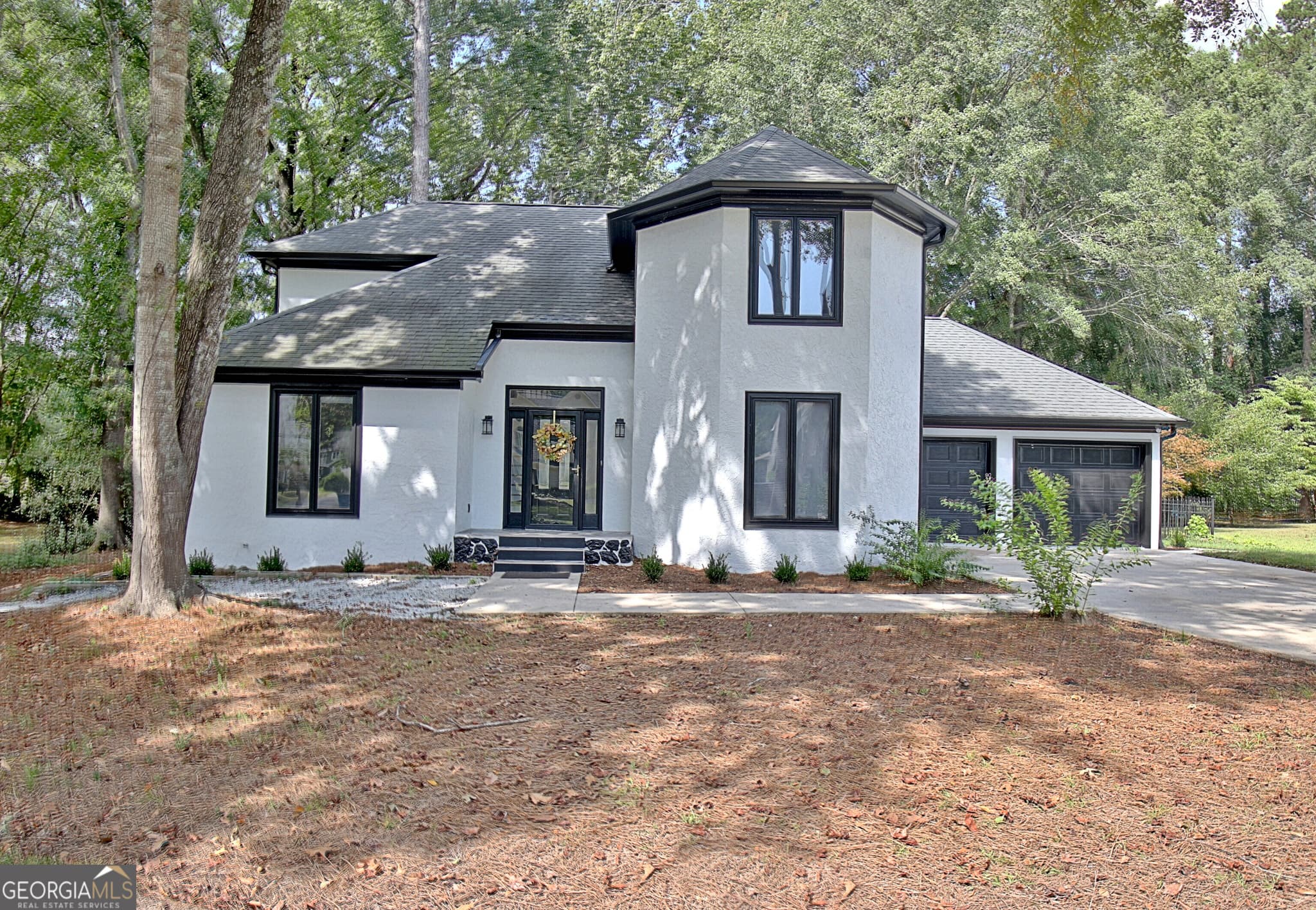 4 bedroom, 2.5 bathroom, 2,298 sq ft single family residence for sale at 126 Morallion Hills, Peachtree City, GA 30269 — photo 3