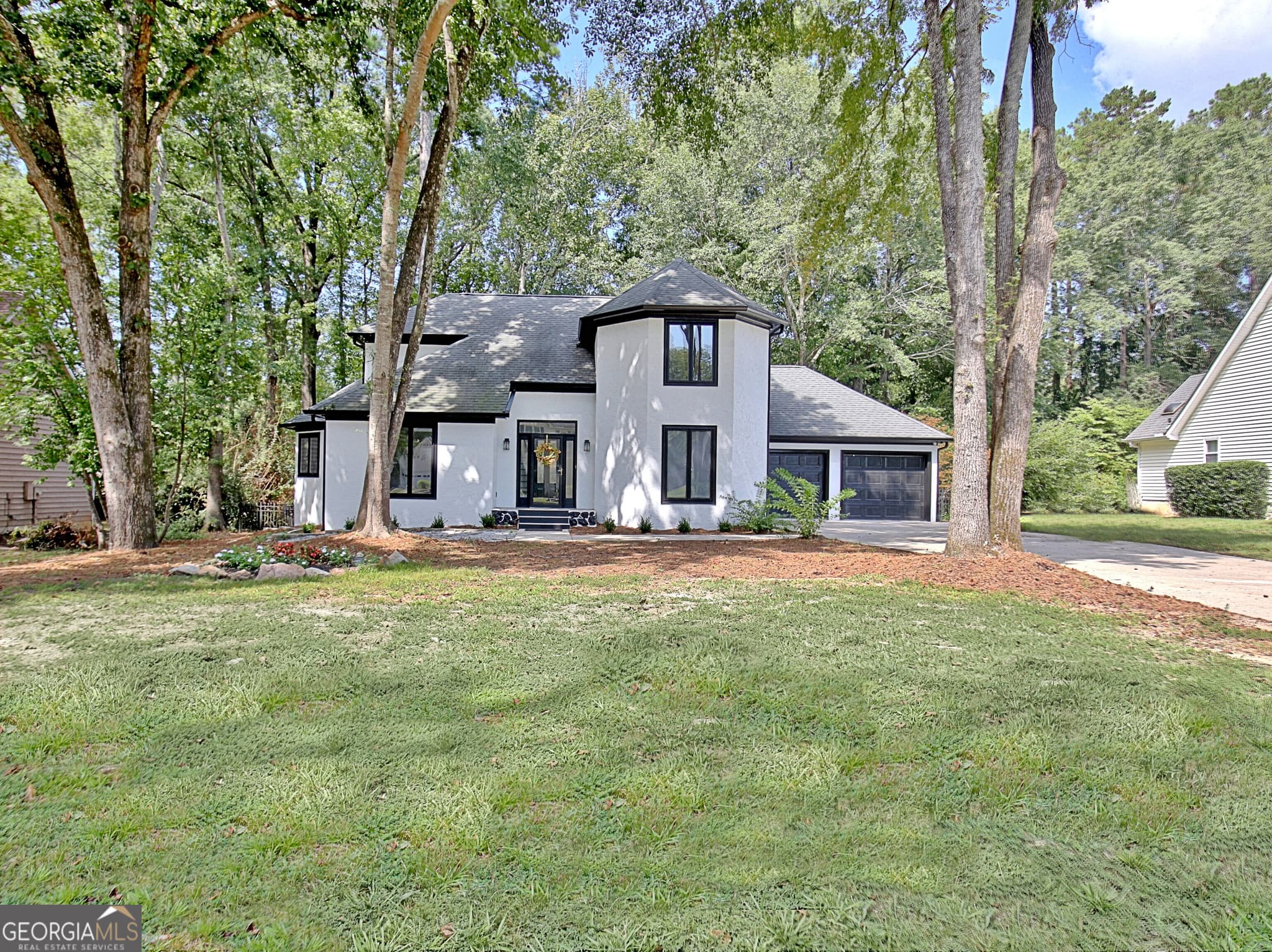 4 bedroom, 2.5 bathroom, 2,298 sq ft single family residence for sale at 126 Morallion Hills, Peachtree City, GA 30269 — photo 1 of 81