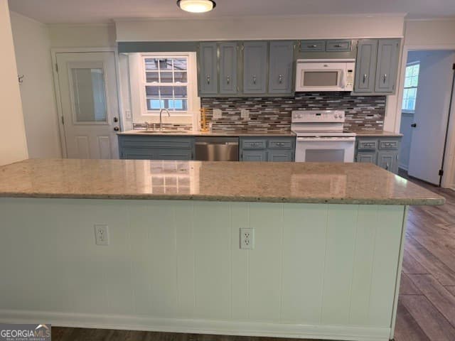 4 bedroom, 2.5 bathroom, 2,149 sq ft single family residence for sale at 1202 Judy Place, Vidalia, GA 30474 — photo 10