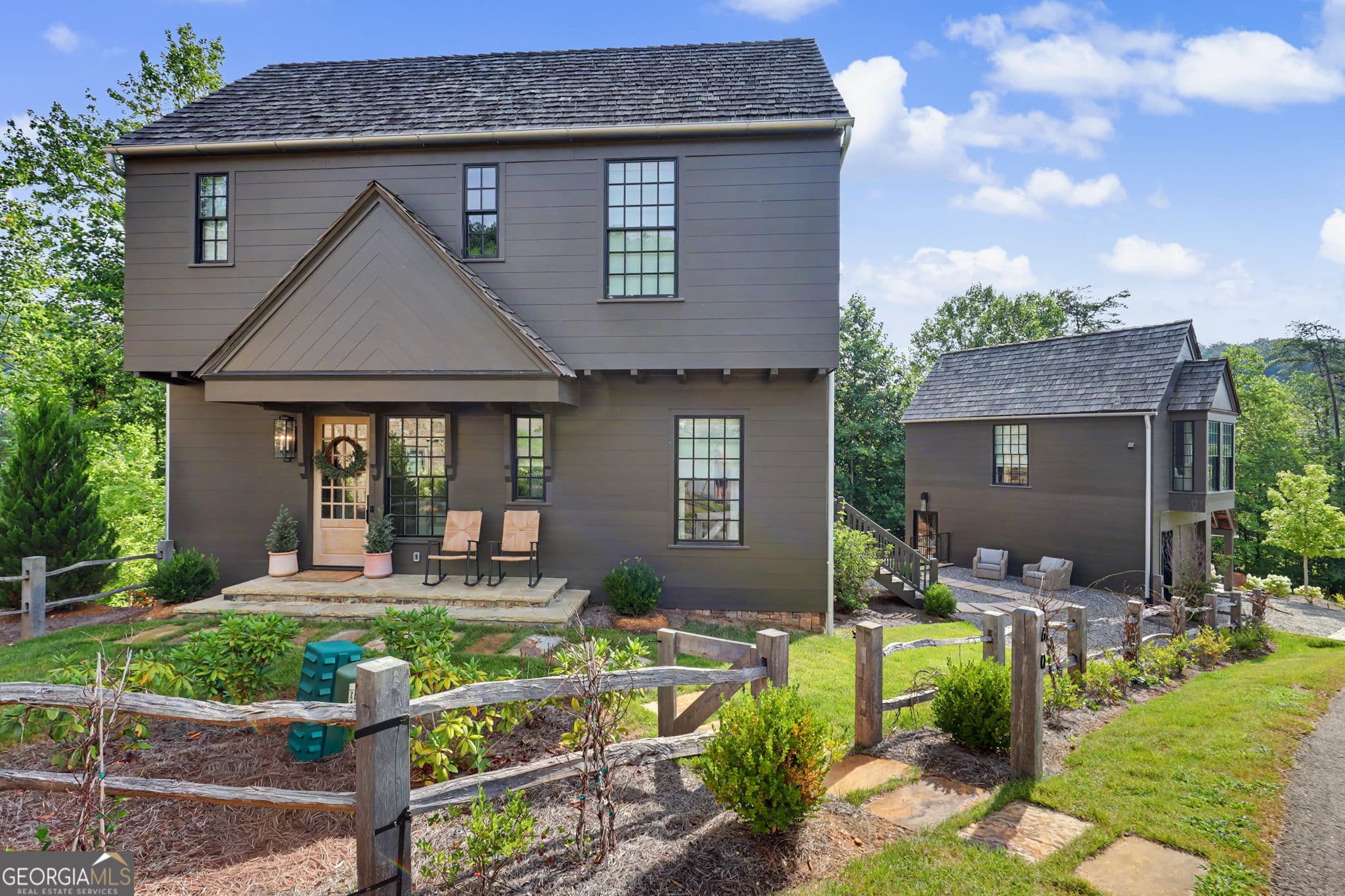 6 bedroom, 6.5 bathroom, 3,461 sq ft single family residence for sale at 60 Cove View Lane, Clarkesville, GA 30523 — photo 5