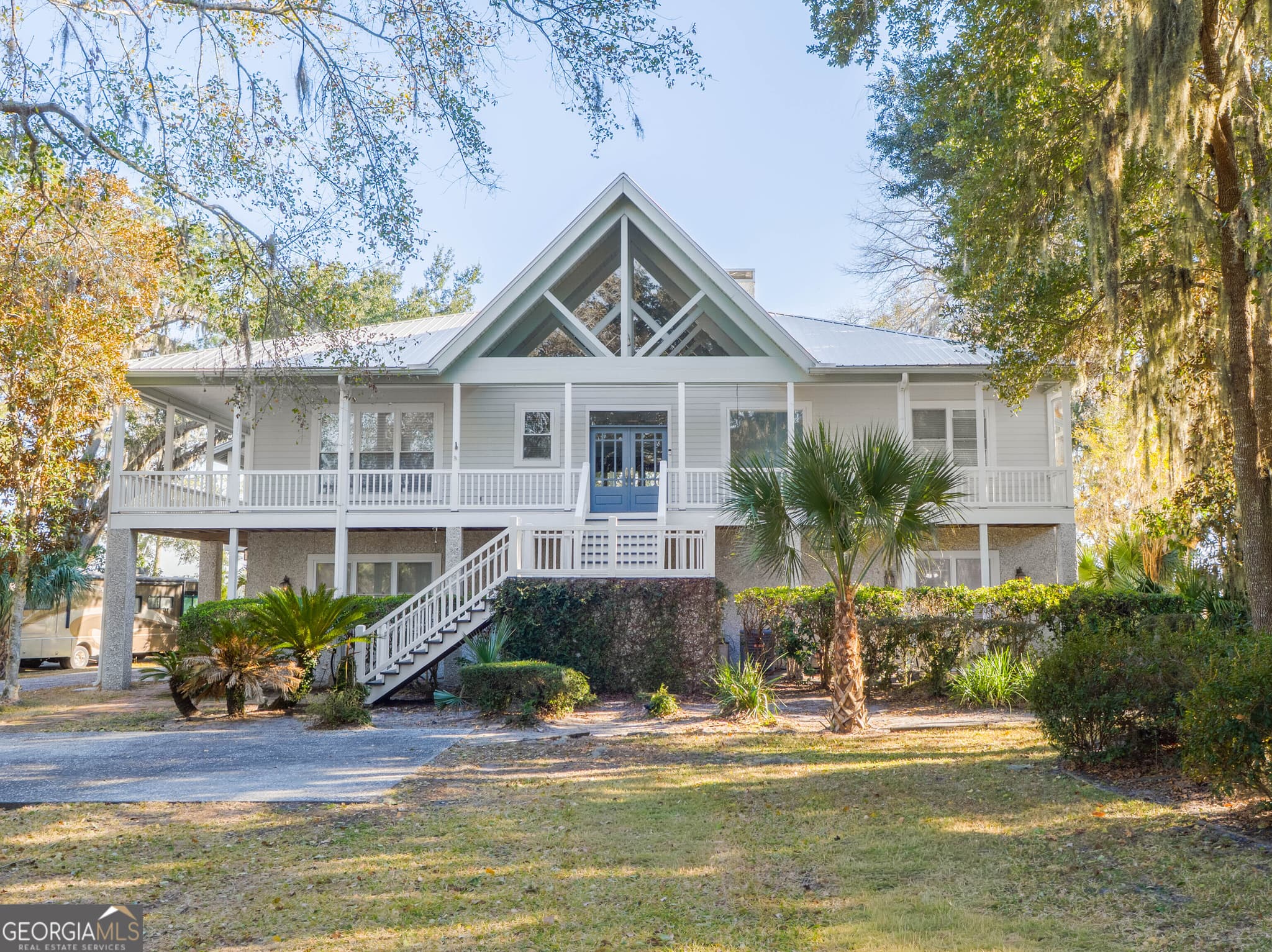 4 bedroom, 4.5 bathroom, 3,328 sq ft single family residence for sale at 146 Royal Drive, Brunswick, GA 31523 — photo 2